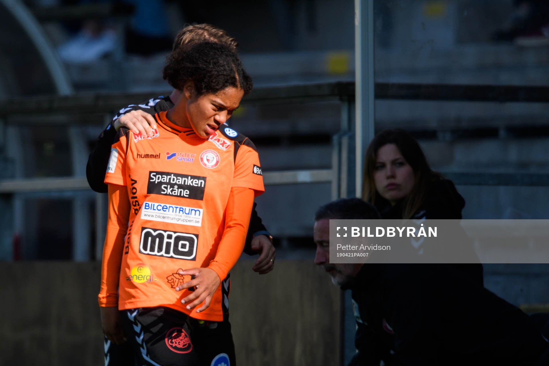 Kristianstads Evelina Duljan utgår skadad