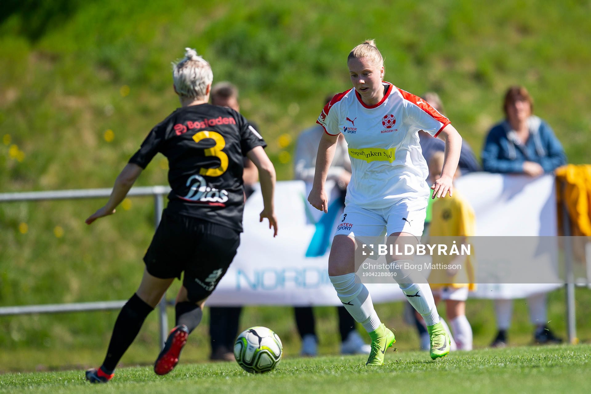 Umeås Nikolina Lundin Lundström och Borgebys Elin Palklint