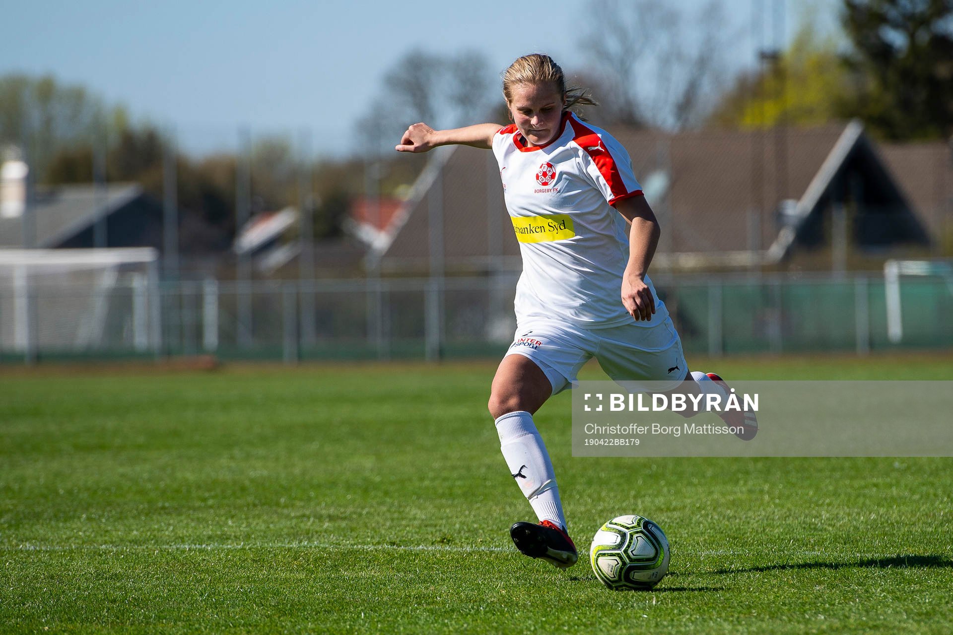 Borgebys Julia Wolfe under fotbollsmatchen i Elitettan mellan Borgeby och Umeå IK den 22 april 2019 i Borgeby. 
