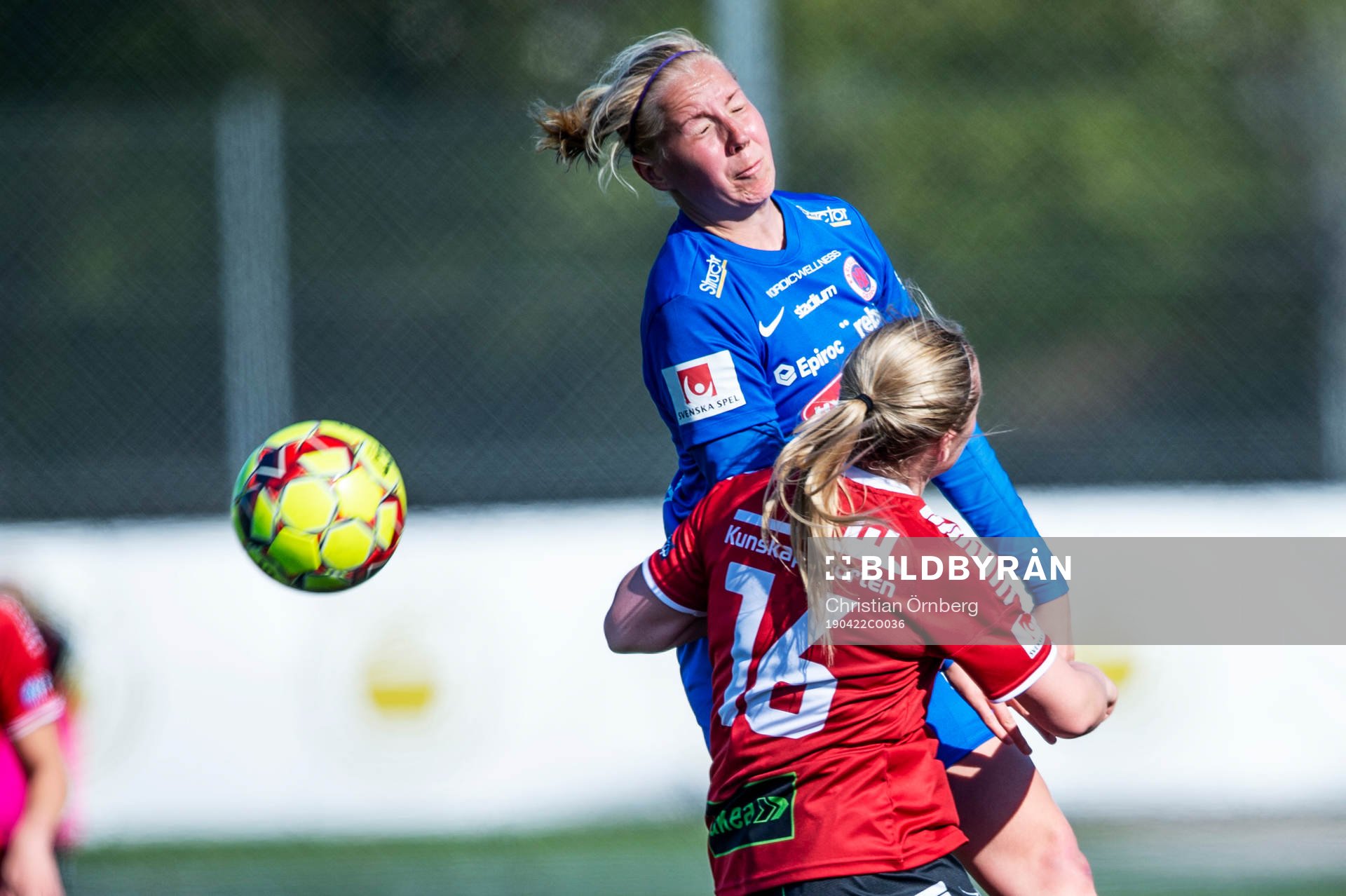 Örebros Eveliina Summanen mot Limhamn Bunkeflos Elina Lenir