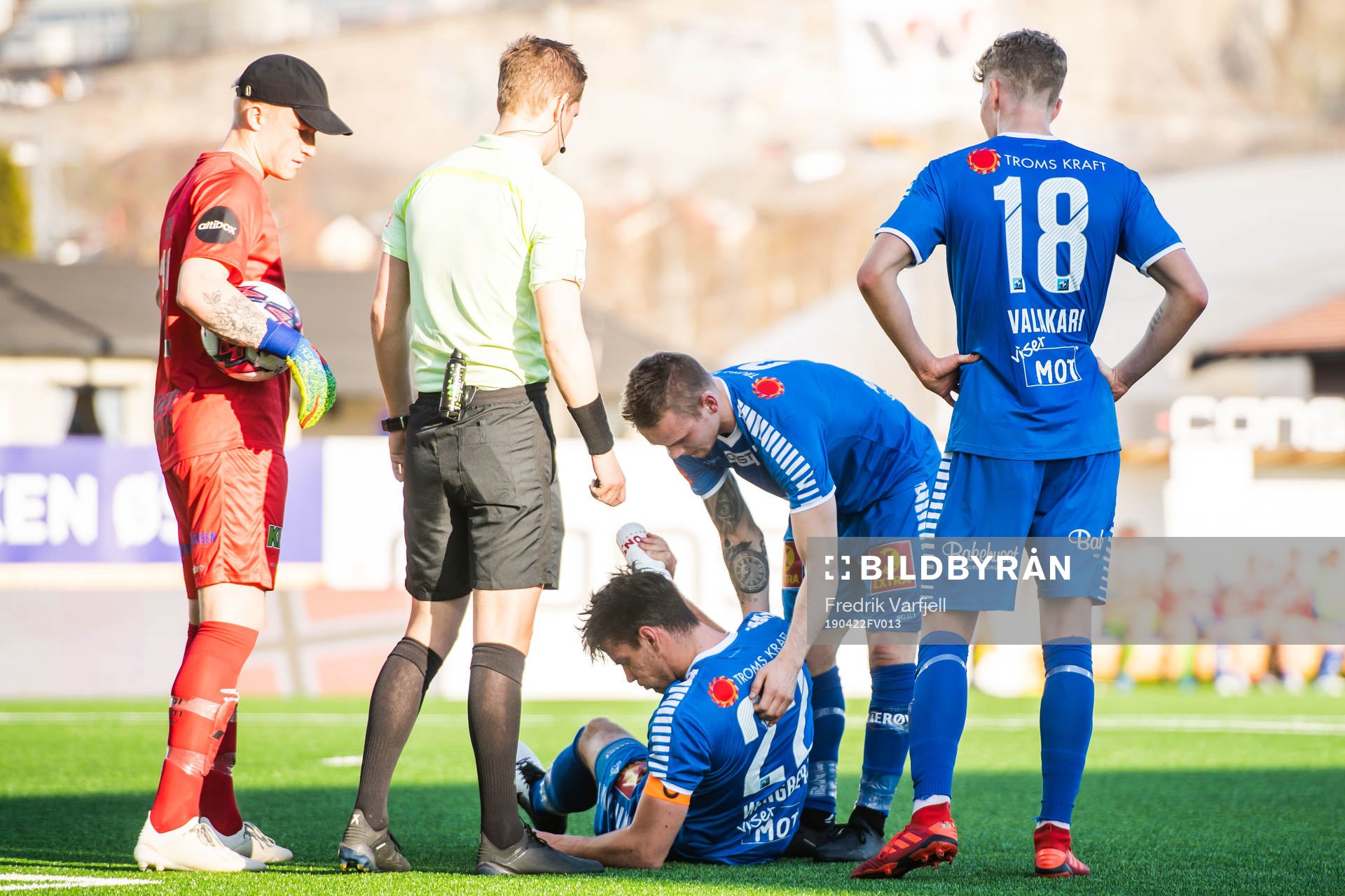 Simen Wangberg of Tromsø in pain