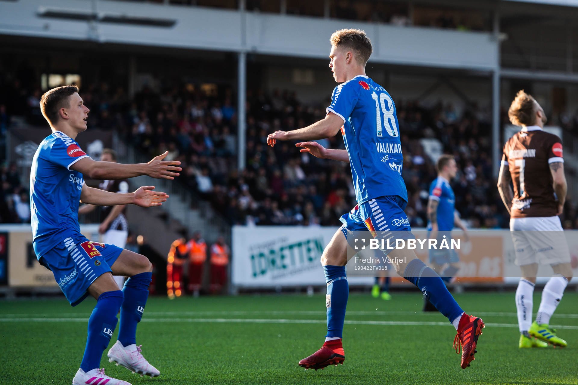 Onni Johannes Simonpoika Valakari of Tromsø celebrates
