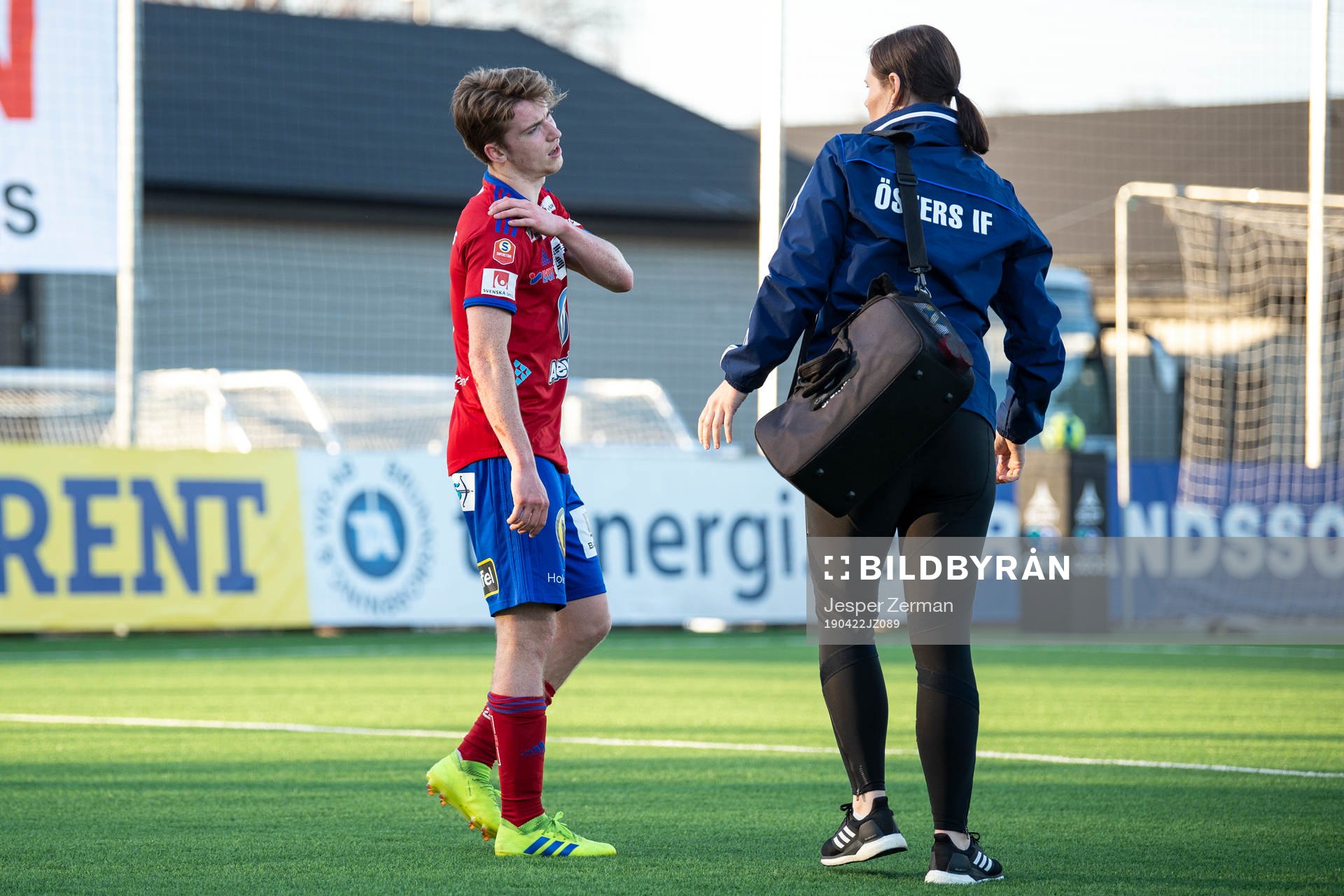 Östers Carl Johansson får behandling