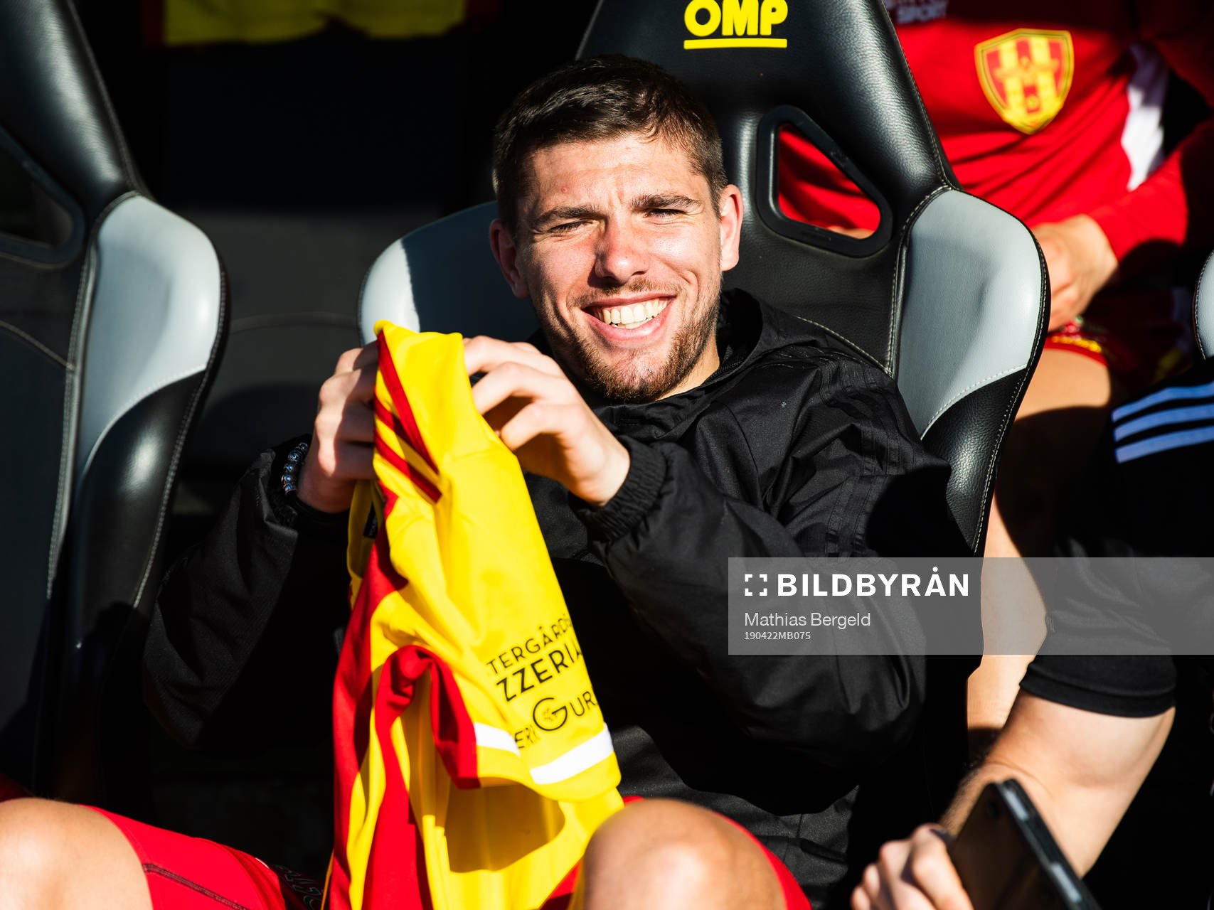 Syrianskas Steven Franck Ribery på bänken inför fotbollsmatchen i Superettan mellan Halmstad och Syrianska den 22 april 2019 i Halmstad.