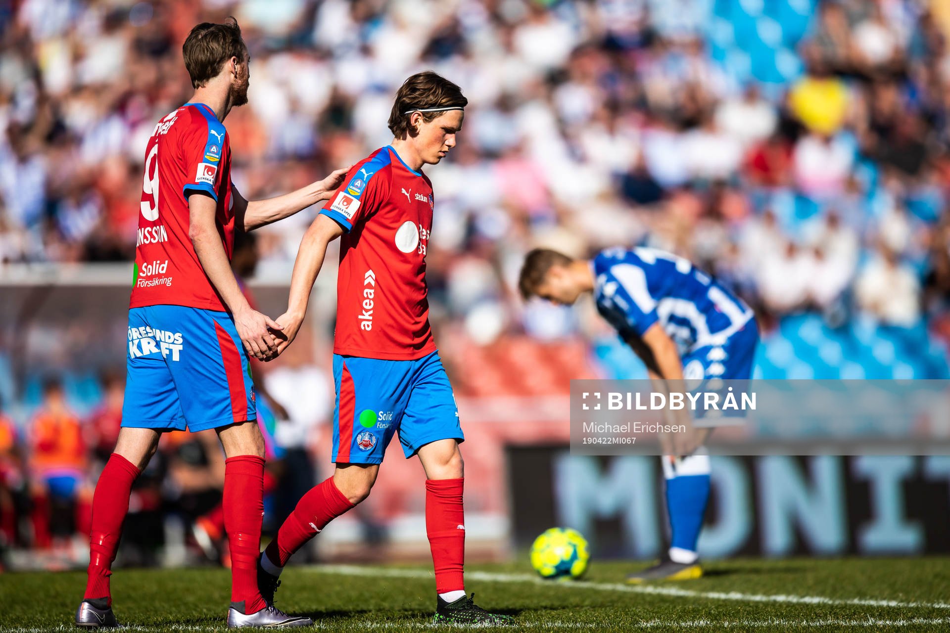 Helsingborgs Max Svensson jublar med Rasmus Jönsson