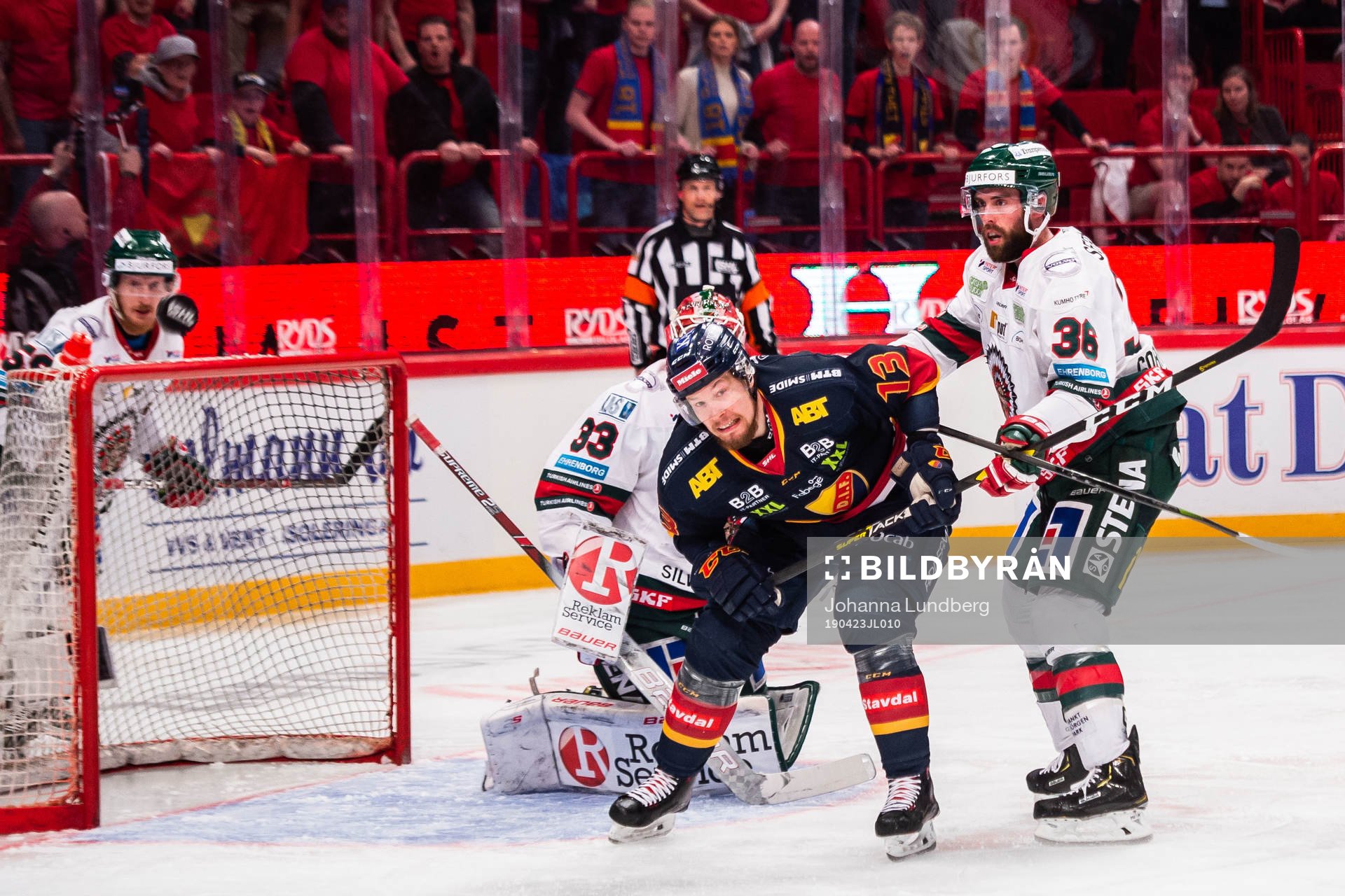 Djurgårdens Petteri Wirtanen och Frölundas Brandon Gormley