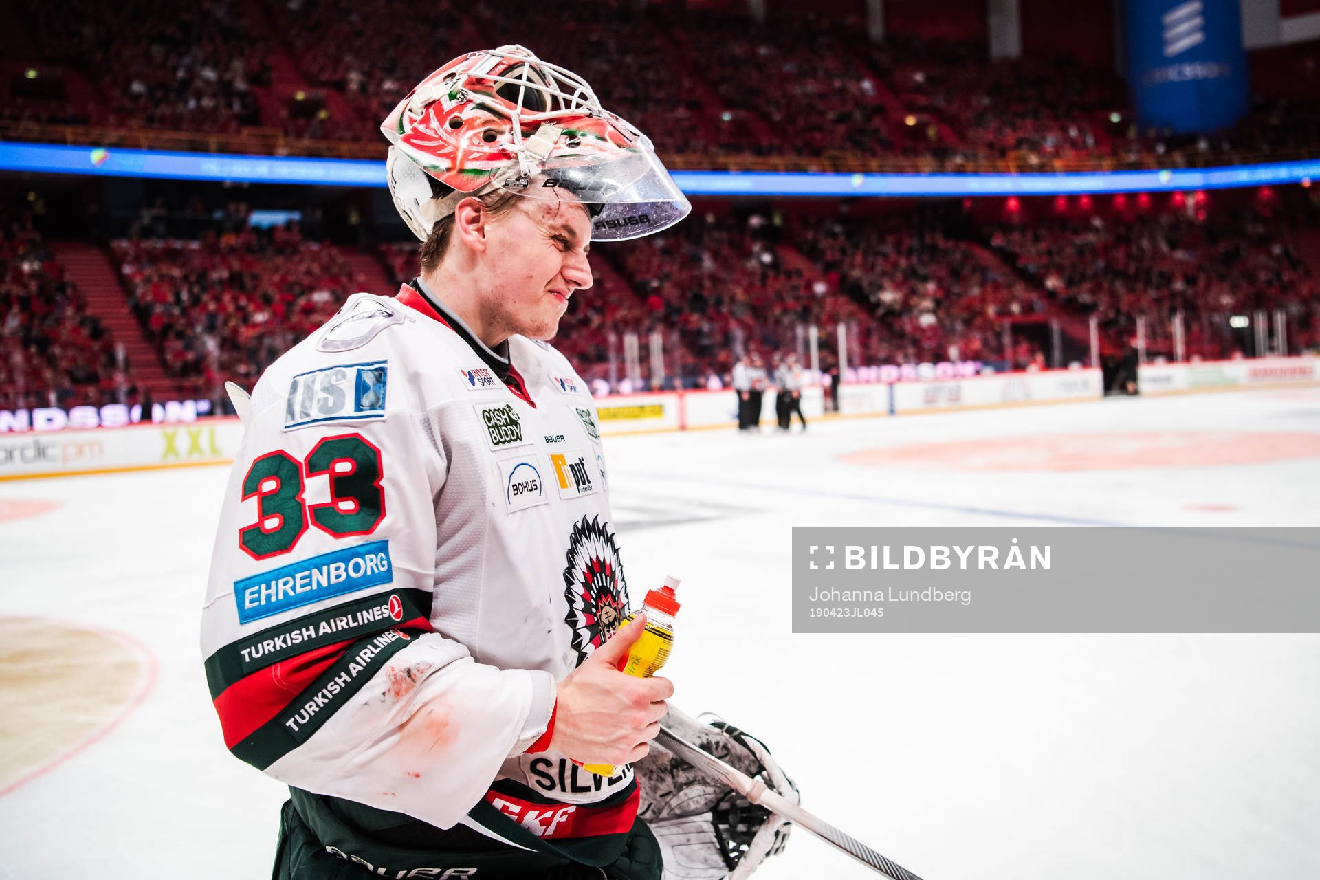 Frölundas målvakt Johan Mattsson deppar
