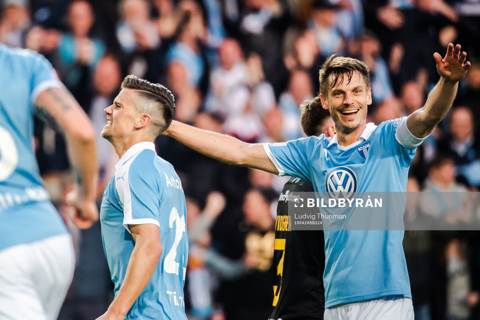 Malmö FFs Marcus Antonsson jublar med Markus Rosenberg