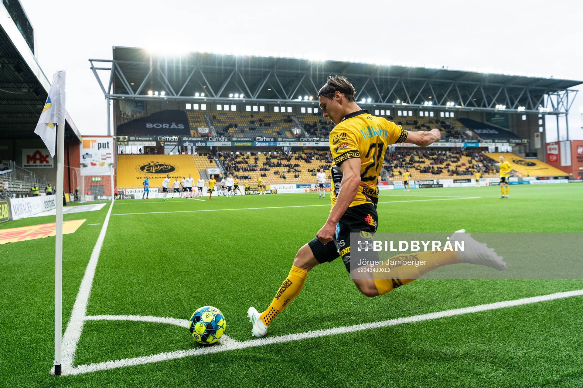 Elfsborgs Jonathan Levi slår en hörna