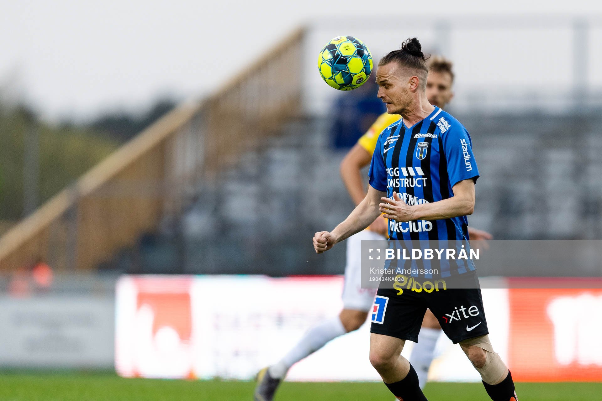 Sirius Jonas Lindberg under fotbollsmatchen i Allsvenskan mellan Falkenberg och Sirius den 24 april 2019 i Falkenberg.