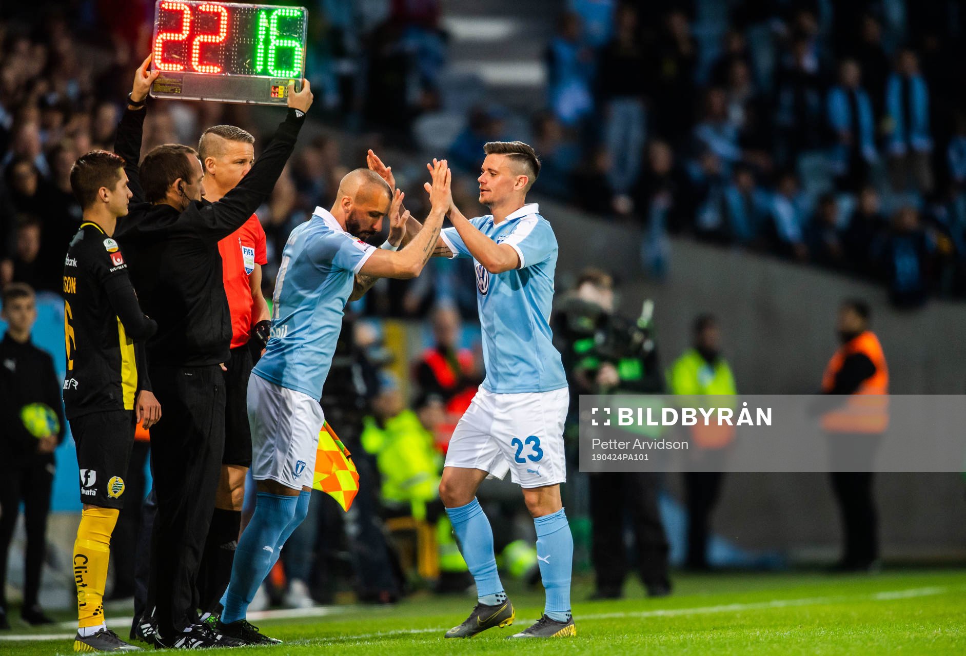 Malmö FFs Marcus Antonsson byts in av Guillermo Molins