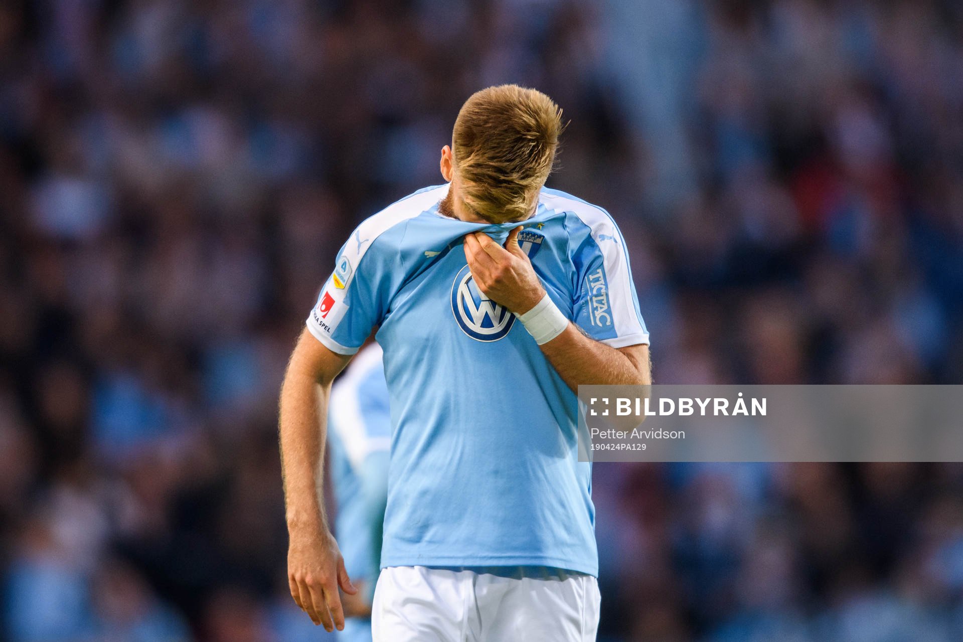 Malmö FFs Rasmus Bengtsson deppar
