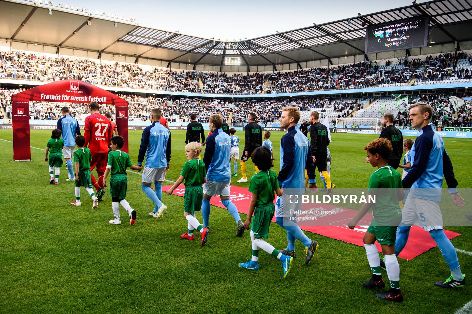 Inmarsch på Stadion