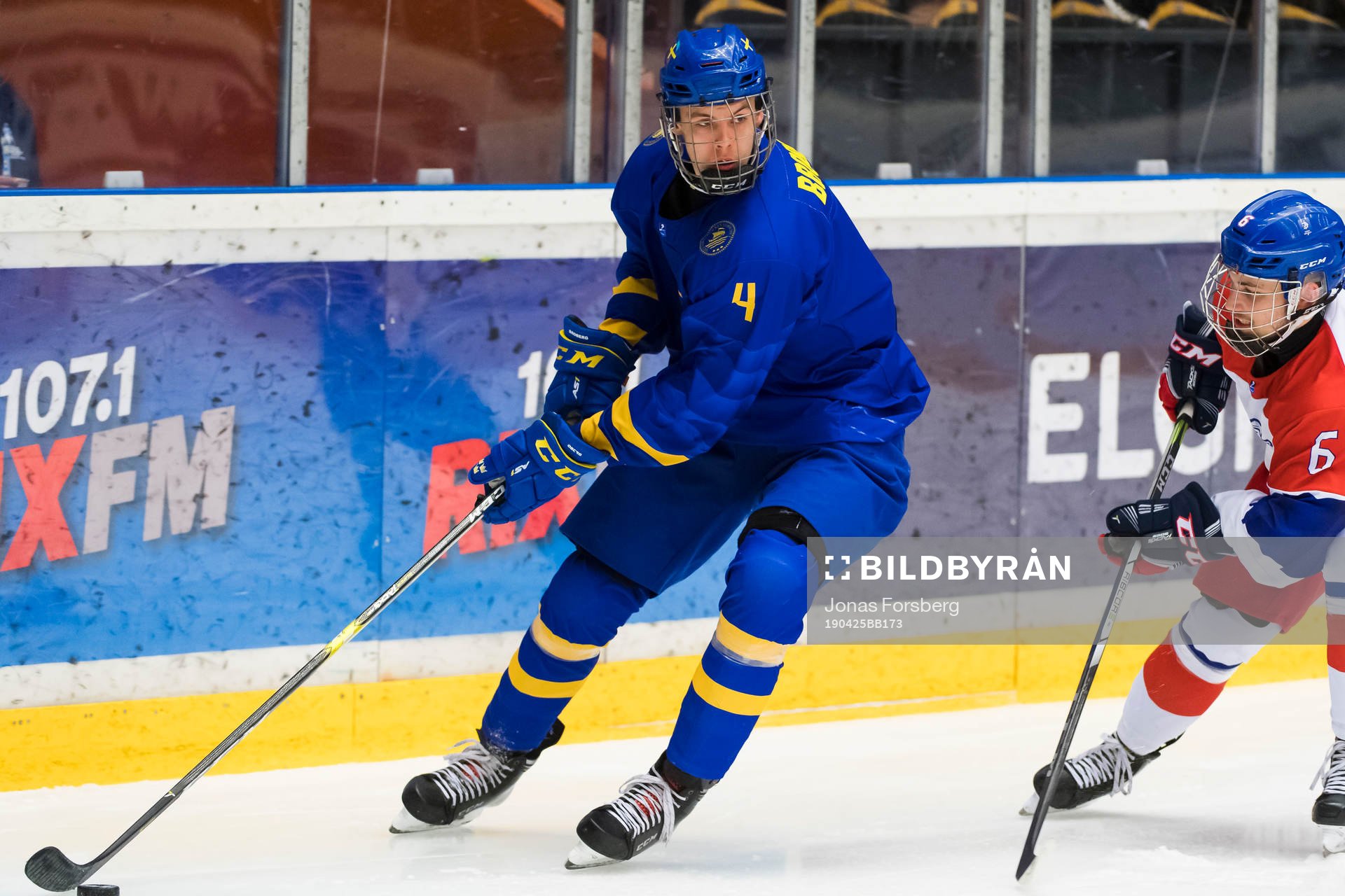 Swedens Philip Broberg and the czech republic Jan Mlcak