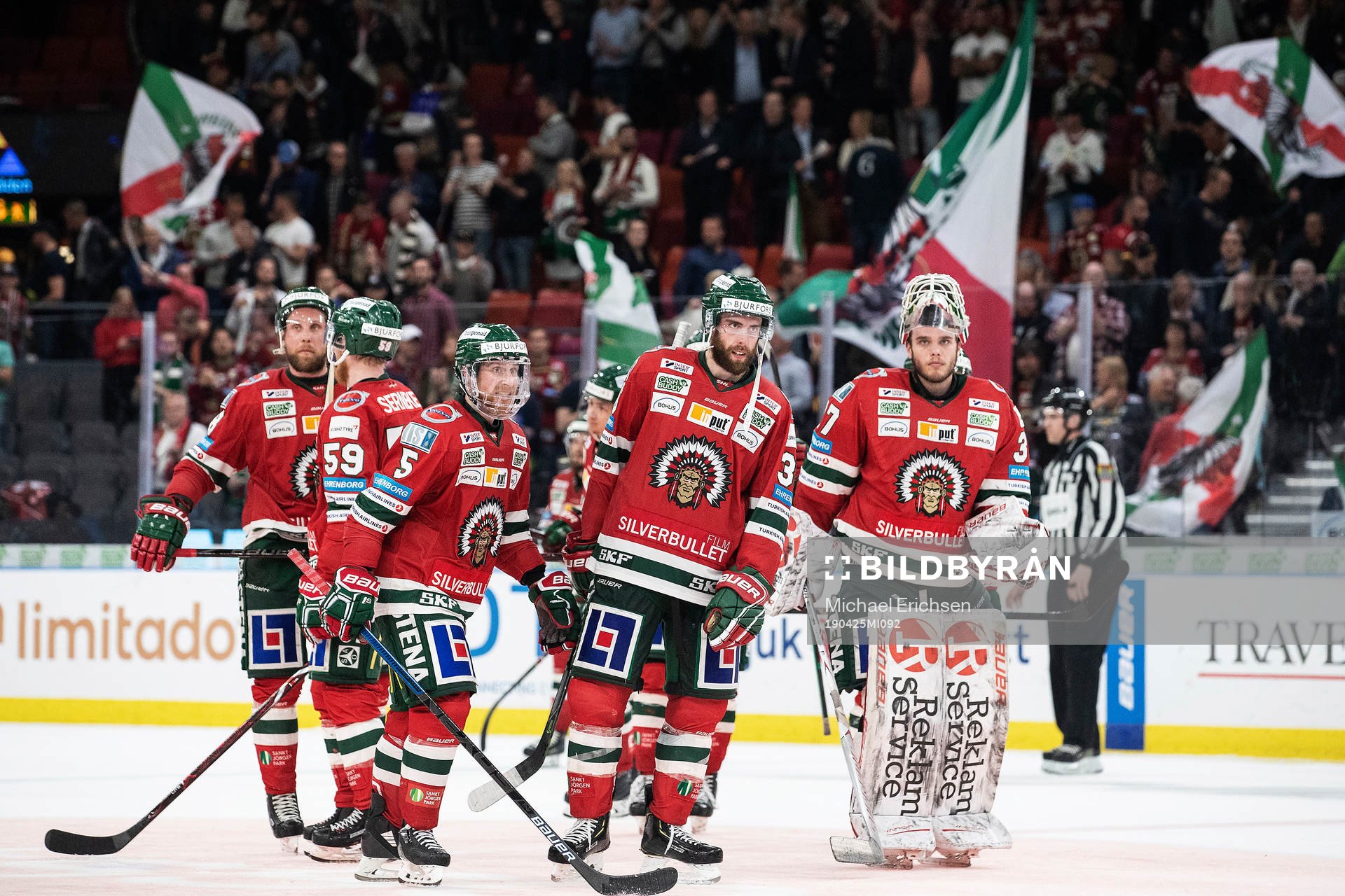Frölundas Chay Genoway, Brandon Gormley och målvakt Johan