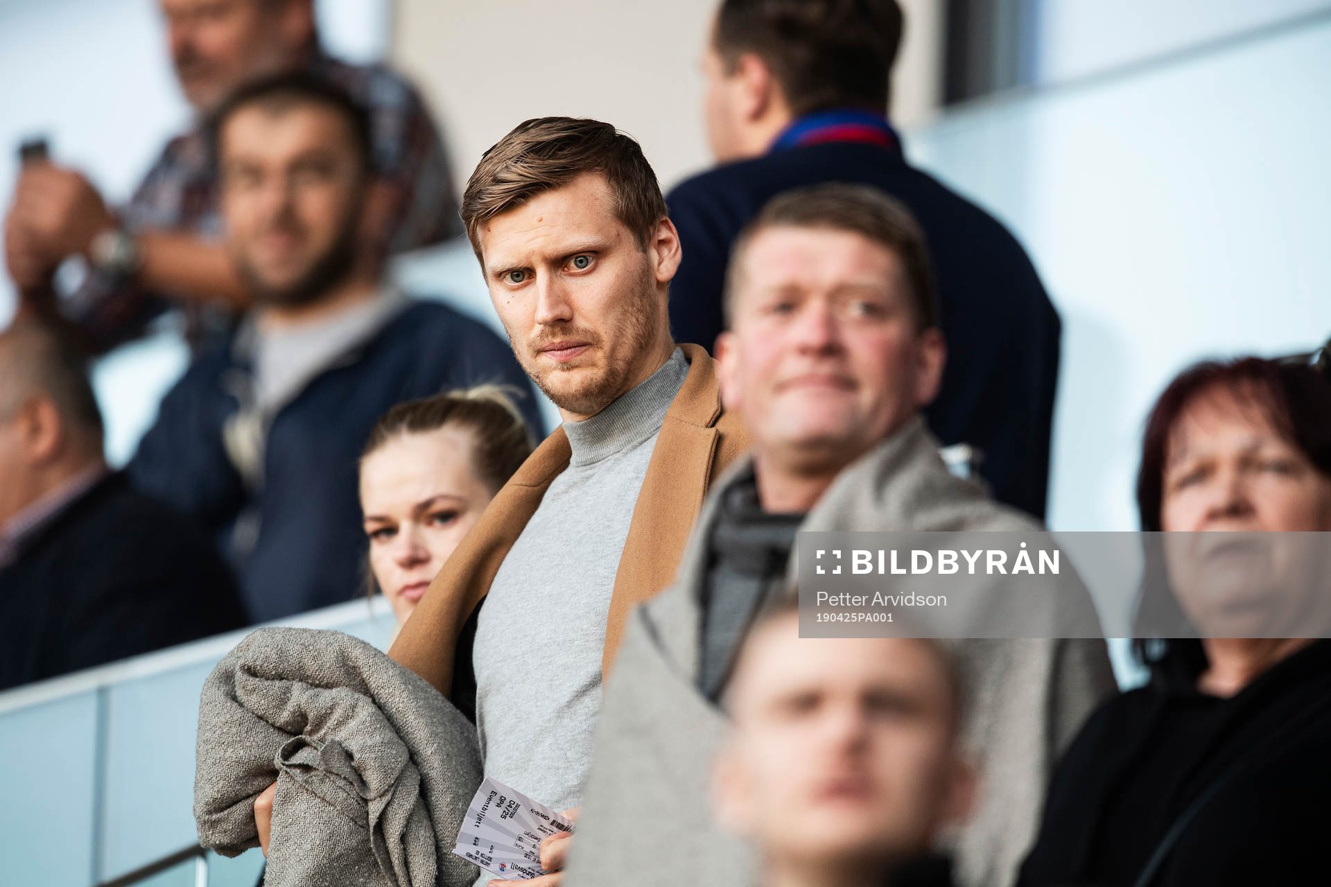 Helsingborgs Andri Bjarnason på läktaren