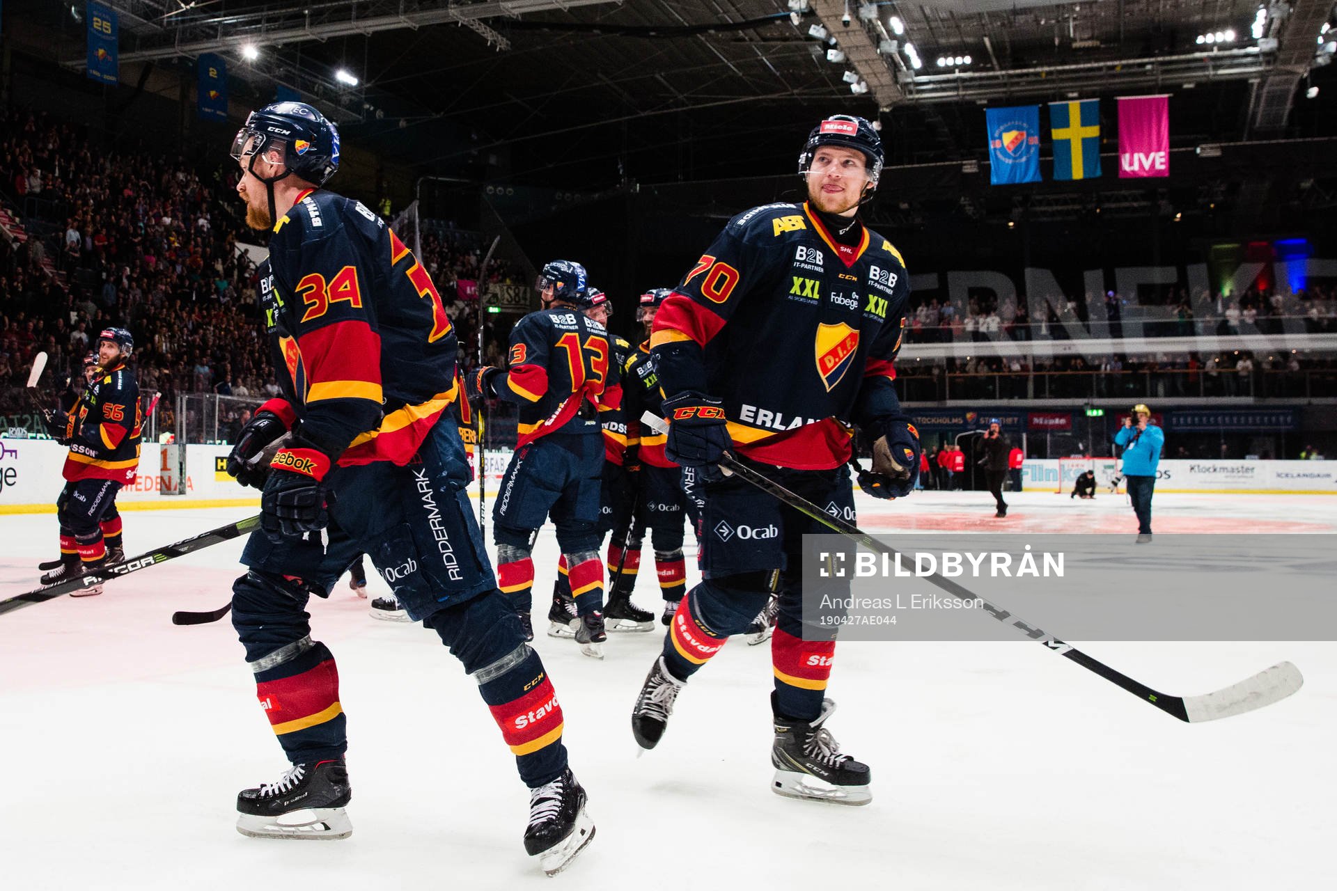 Djurgårdens Daniel Brodin och Marcus Davidsson jublar