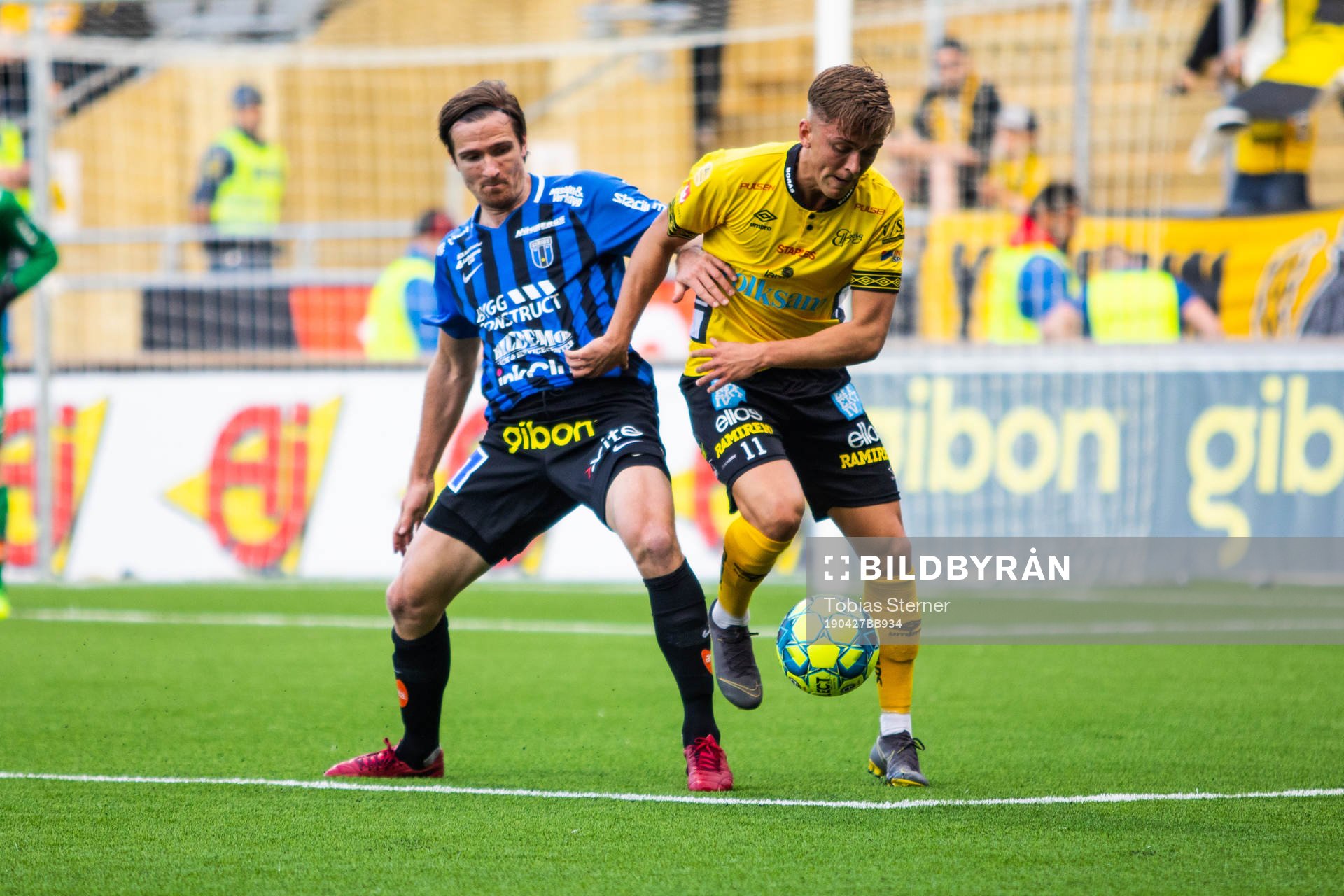 Sirius Jesper Arvidsson och Elfsborgs Jesper Karlsson i