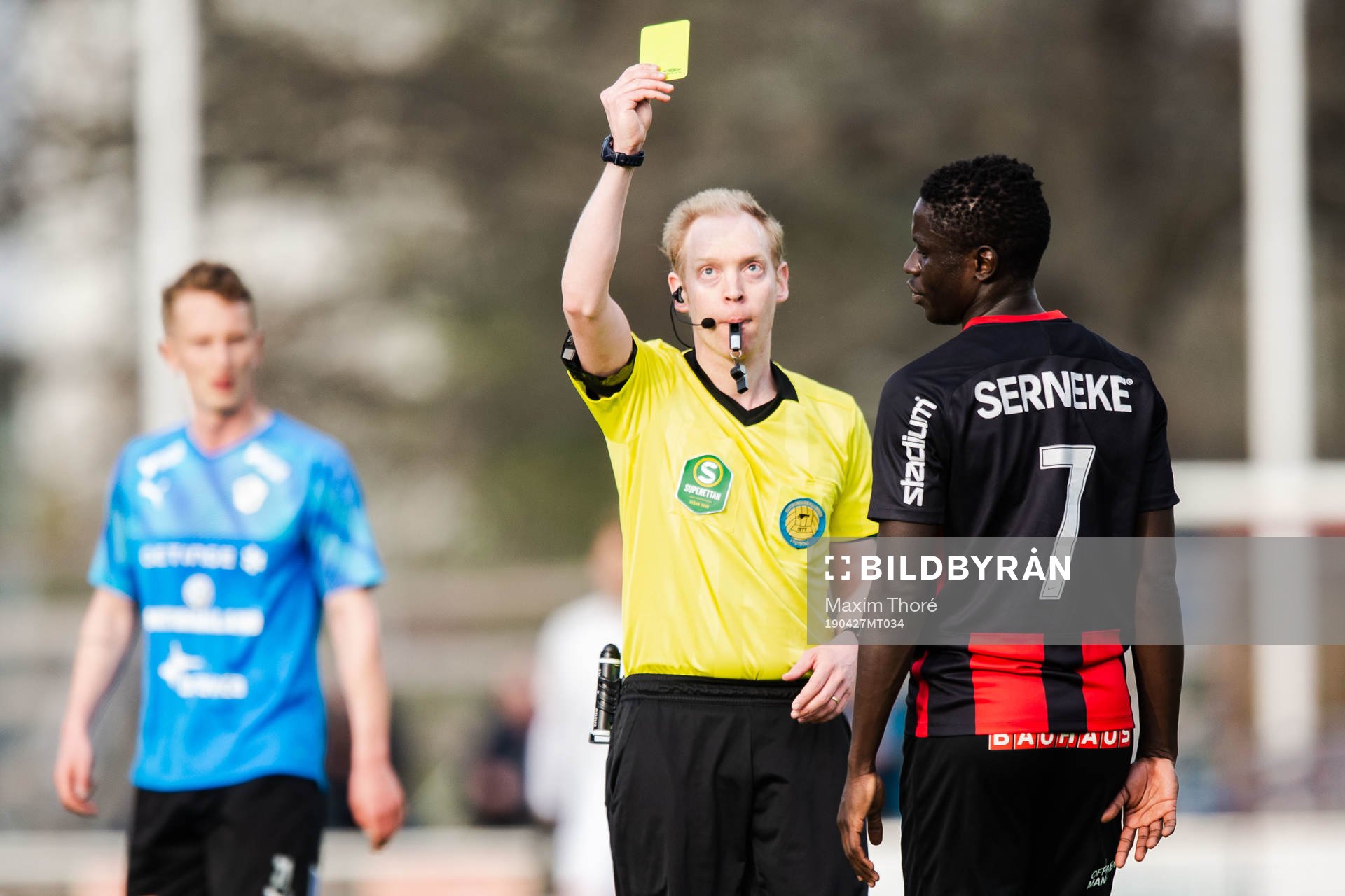 Brommapojkarnas Eric Johana Omondi tilldelas en varning