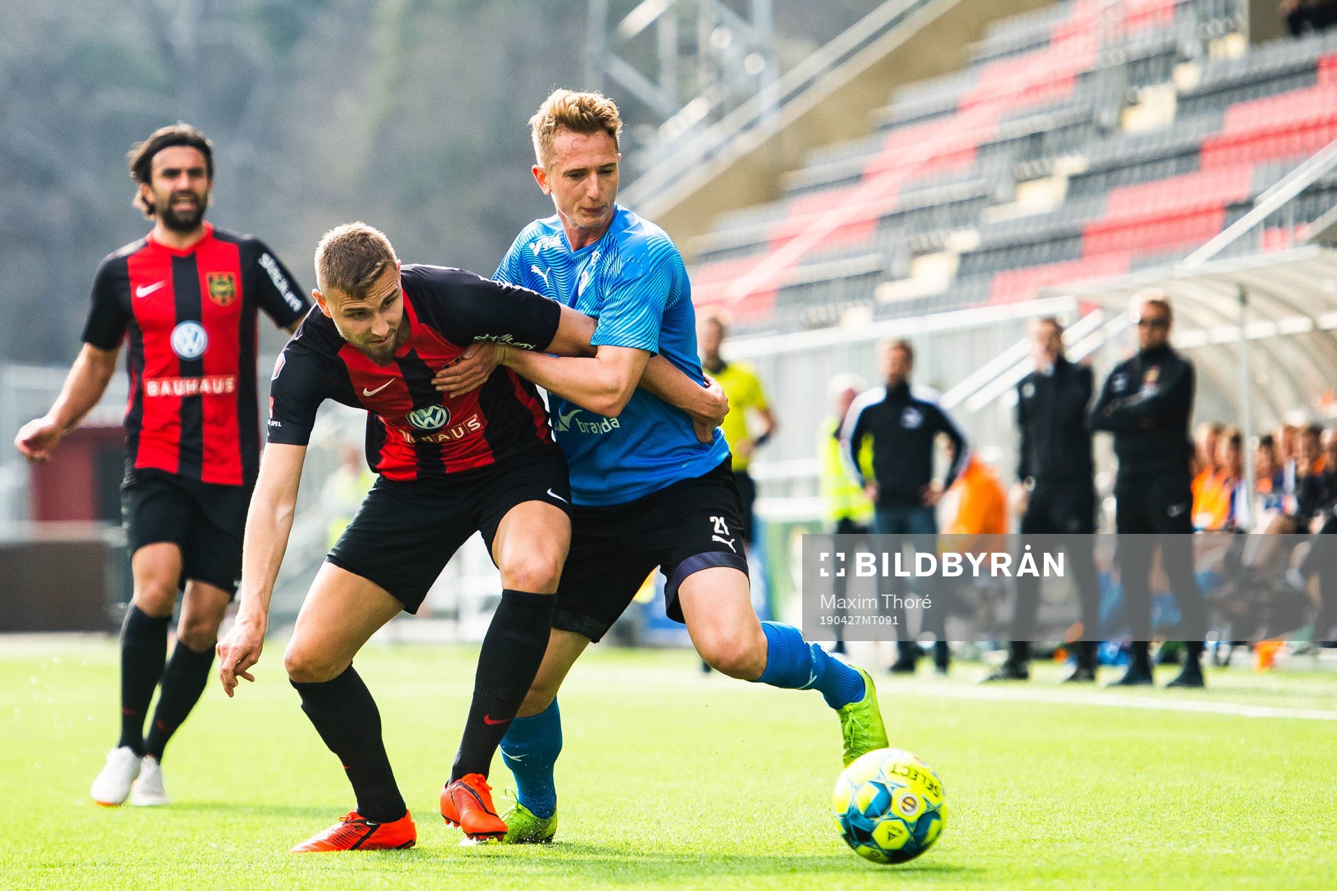 Brommapojkarnas Ali Suljic och Halmstads Andreas Bengtsson