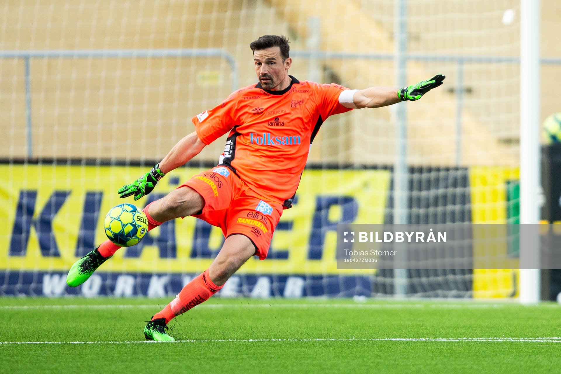 Elfsborgs målvakt Kevin Stuhr Ellegaard under fotbollsmatchen i Allsvenskan mellan Sirius och Elfsborg den 27 april 2019 i Uppsala.