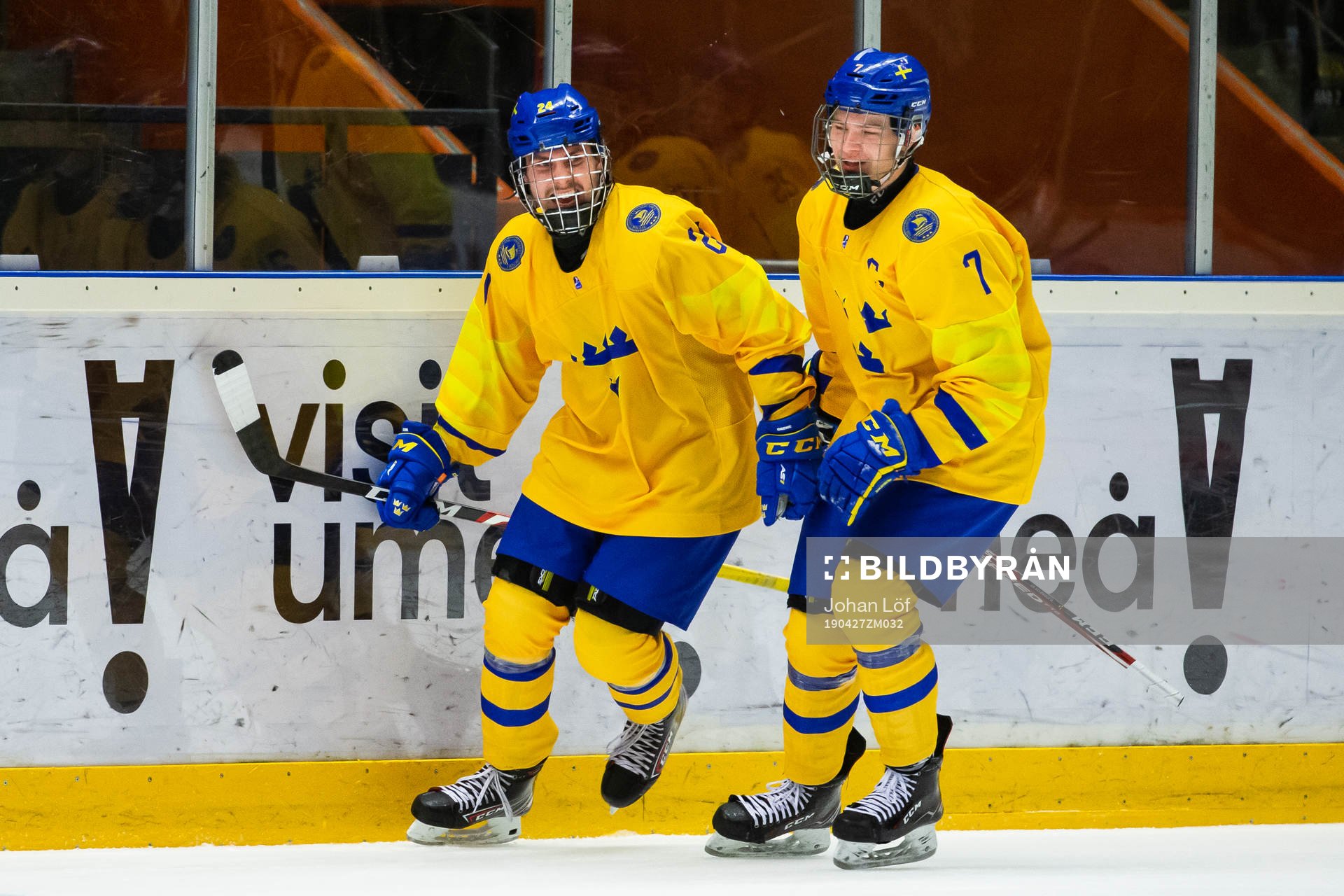 Albin Grewe and Tobias Björnfot of Sweden celebrate