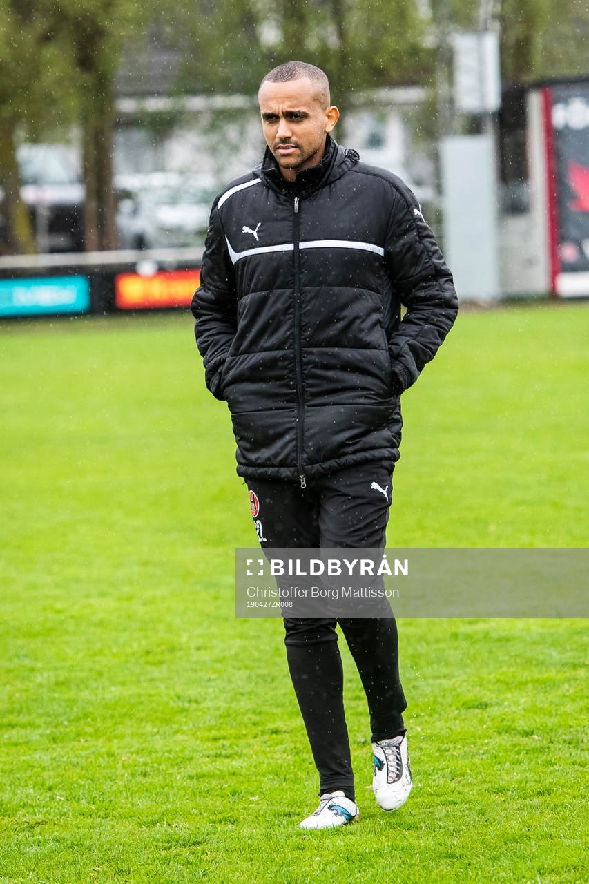 Hittarps Walid Atta inför fotbollsmatchen i Division 2 Västra Götaland mellan Hittarp och Ullared den 27 april 2019 i Helsingborg.