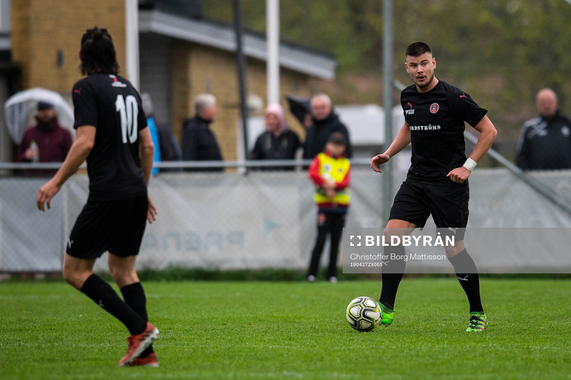 Hittarps Max Anderberg under fotbollsmatchen i Division 2 Västra Götaland mellan Hittarp och Ullared den 27 april 2019 i Helsingborg.