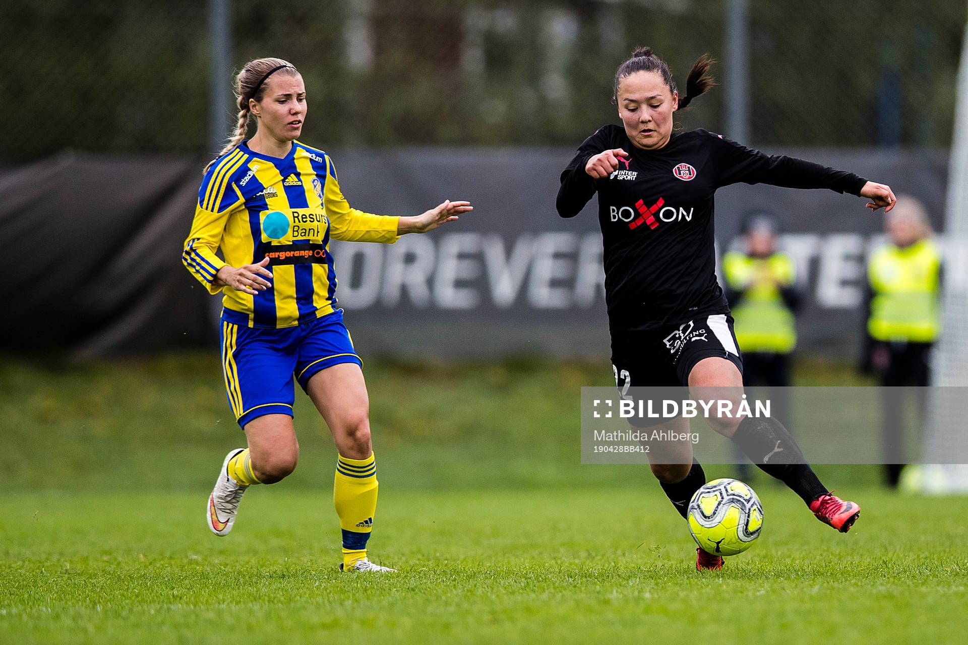 Eskilsminnes Ronja Kindblad och Hittarps Isabel Maria
