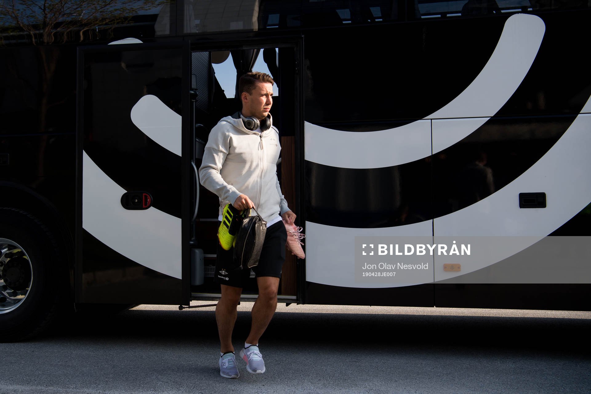 Anders Trondsen of Rosenborg arrives