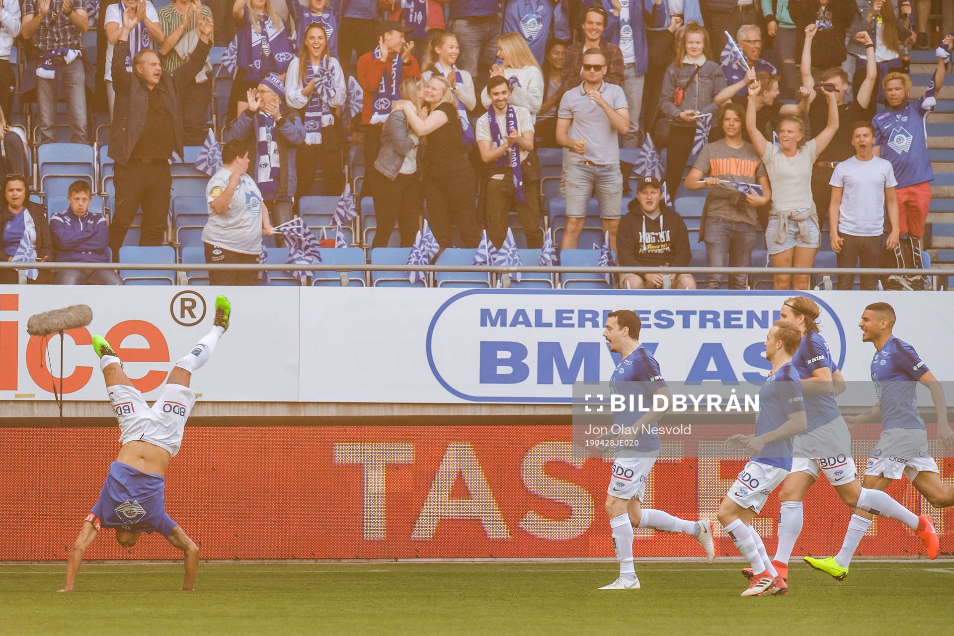 Ruben Gabrielsen of Molde celebrates