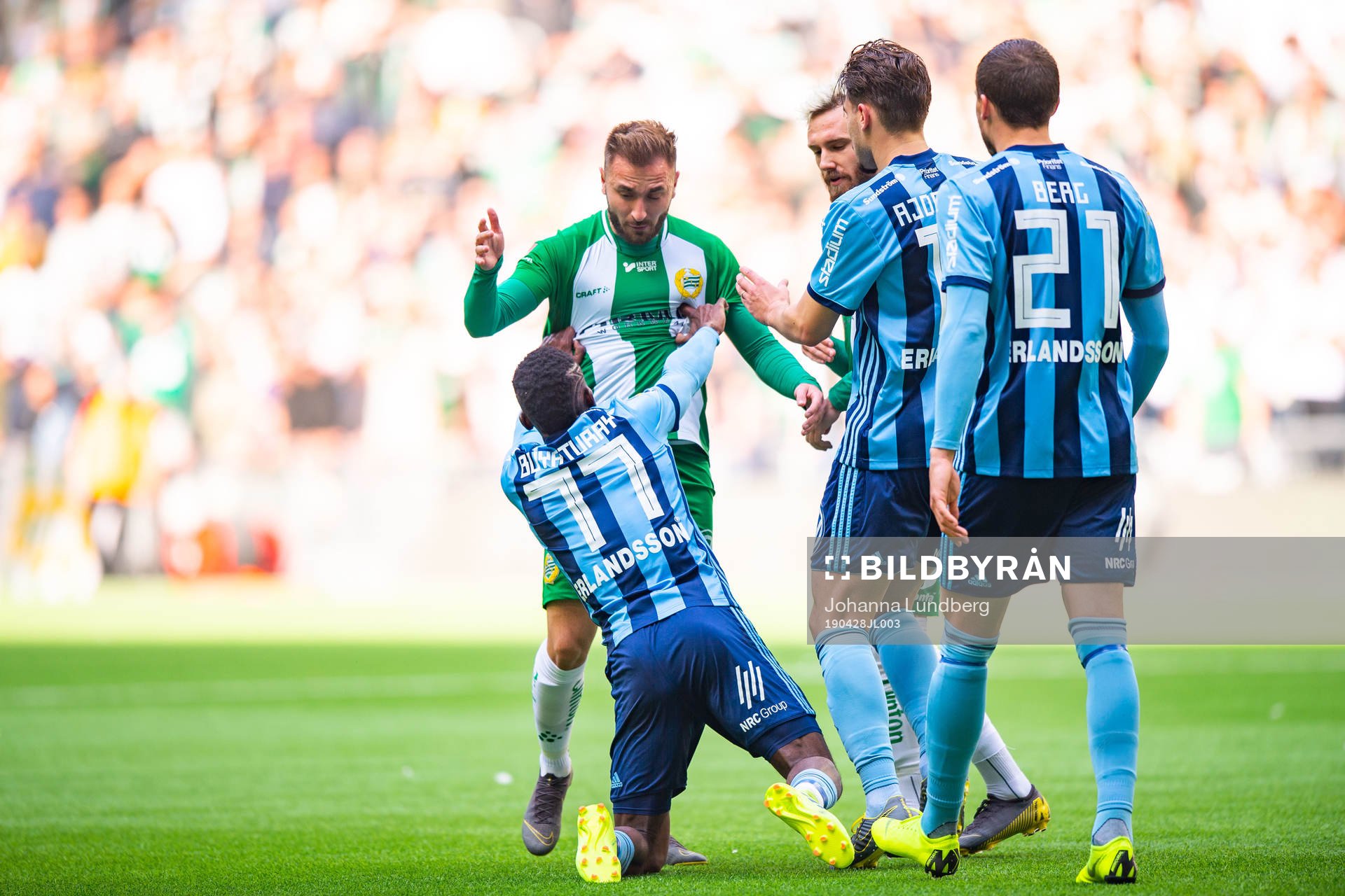 Djurgårdens Mohamed Buya Turay och Hammarbys Muamer