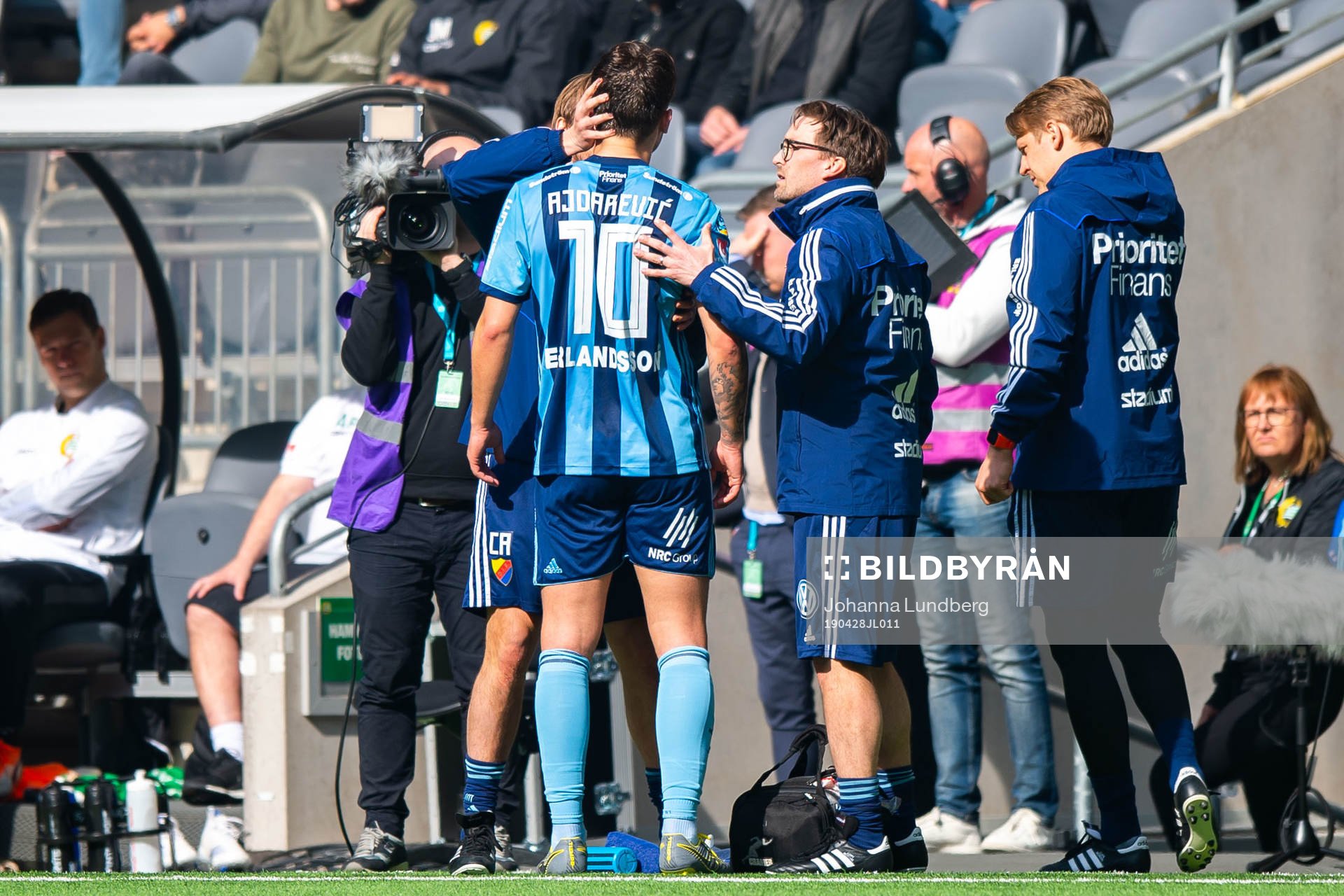 Djurgårdens Astrit Ajdarevic undersöks