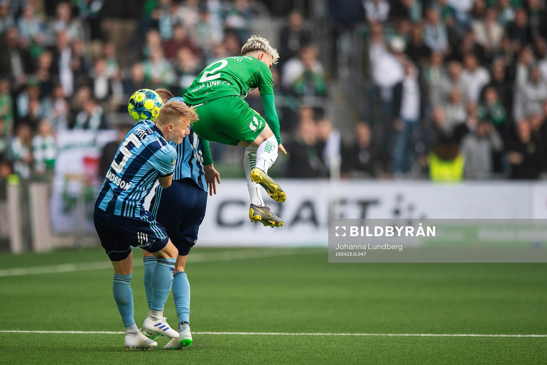 Djurgårdens Elliot Käck och Hammarbys Simon Sandberg