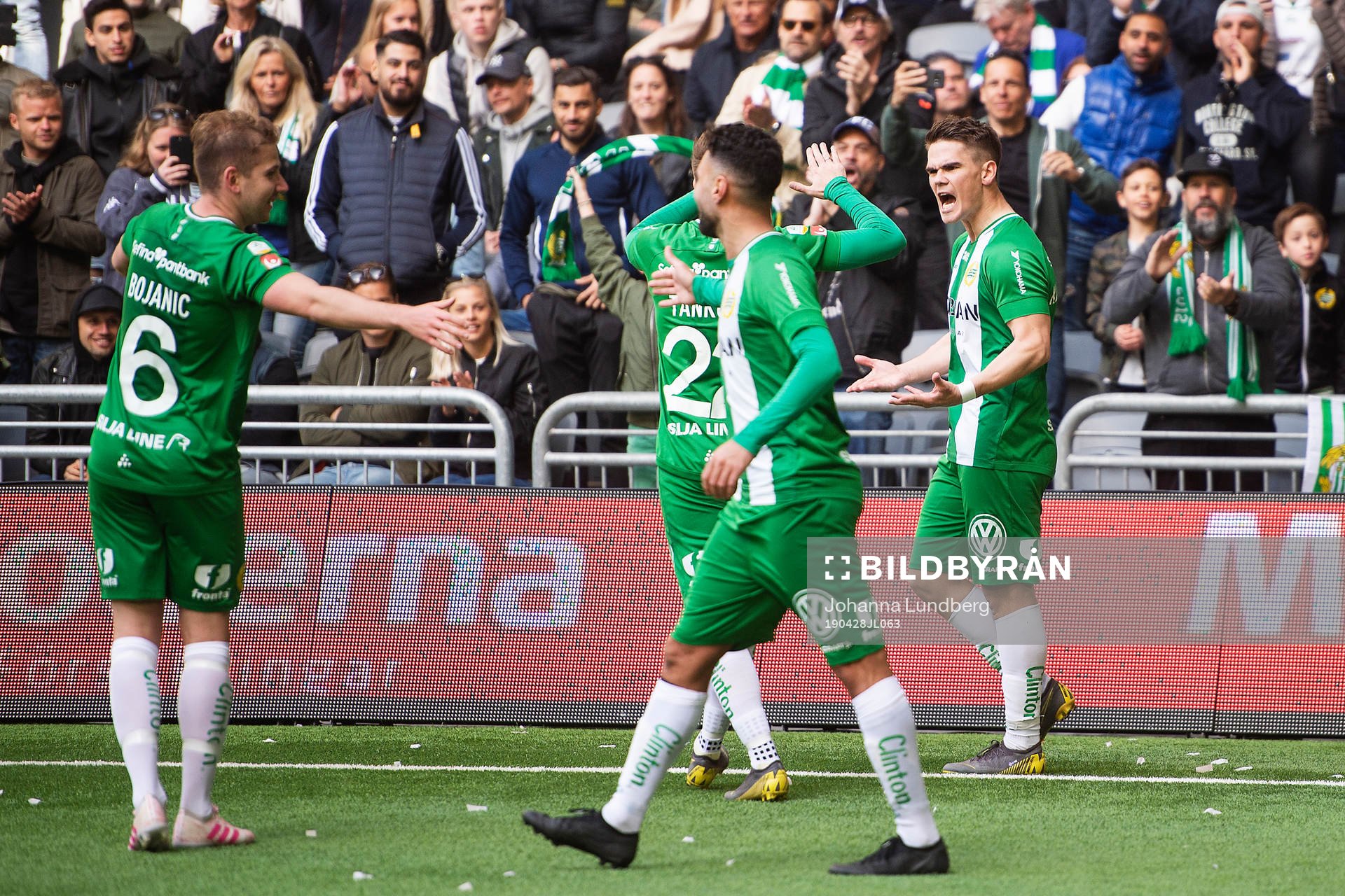 Hammarbys Vidar Örn Kjartansson jublar