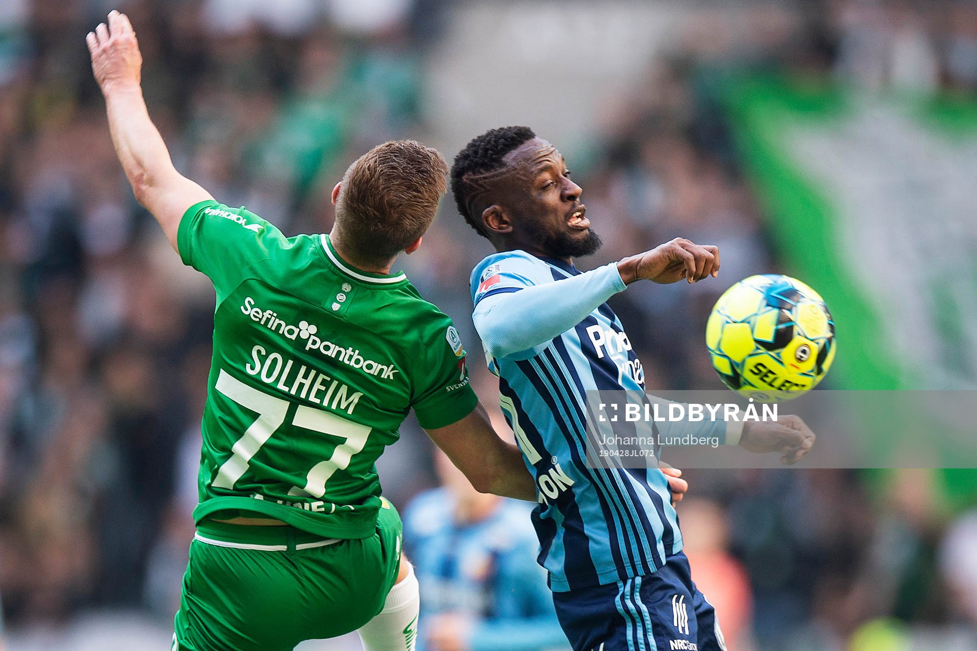 Hammarbys Mats Solheim och Djurgårdens Mohamed Buya Turay