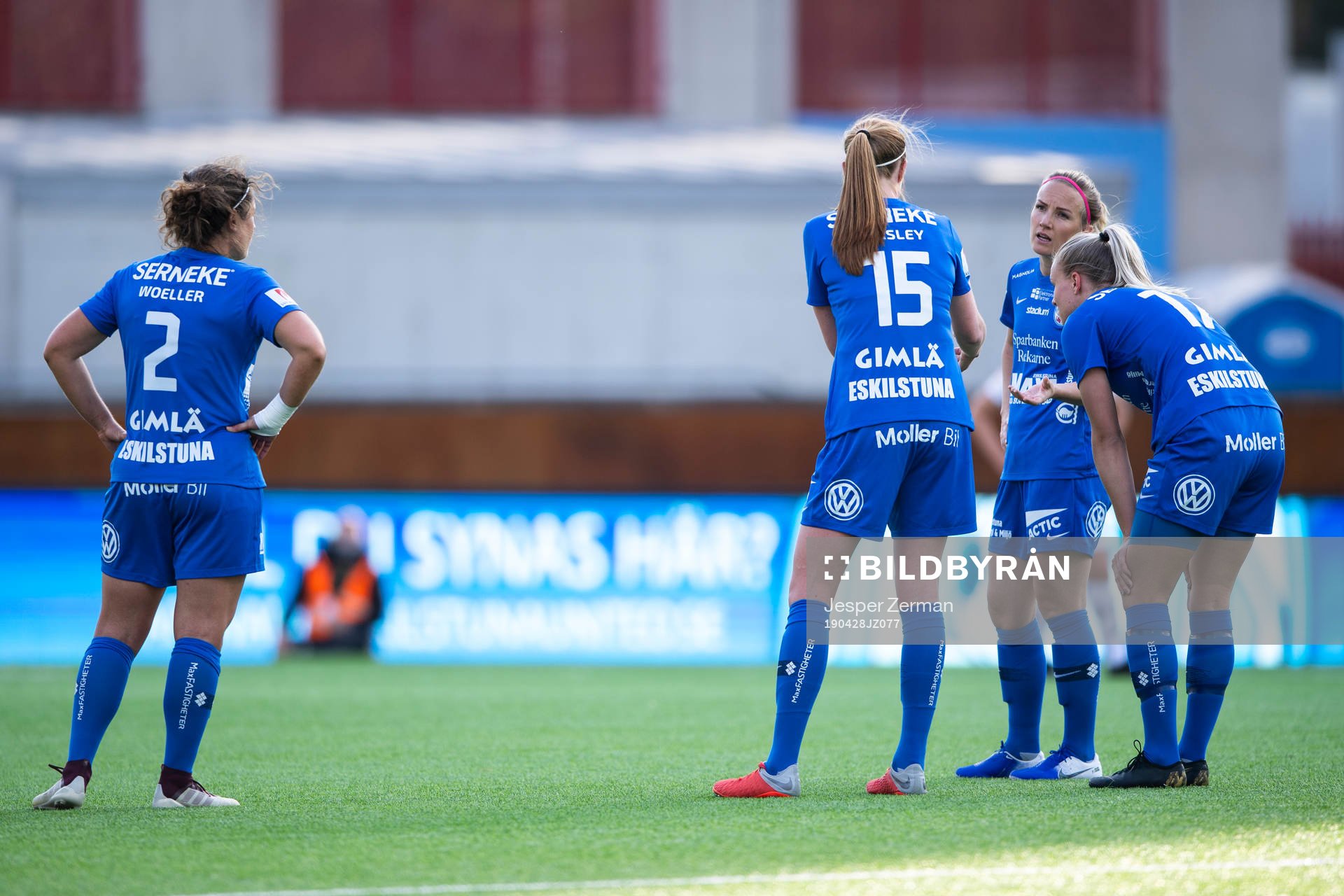Eskilstunas spelare diskuterar