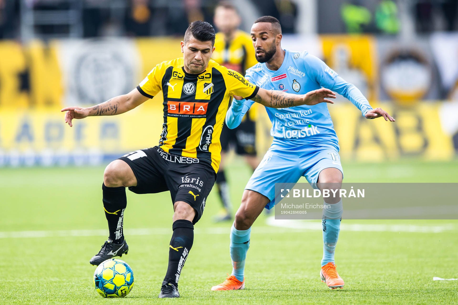 Häckens Paulinho och AFC Eskilstunas Ferid Ali