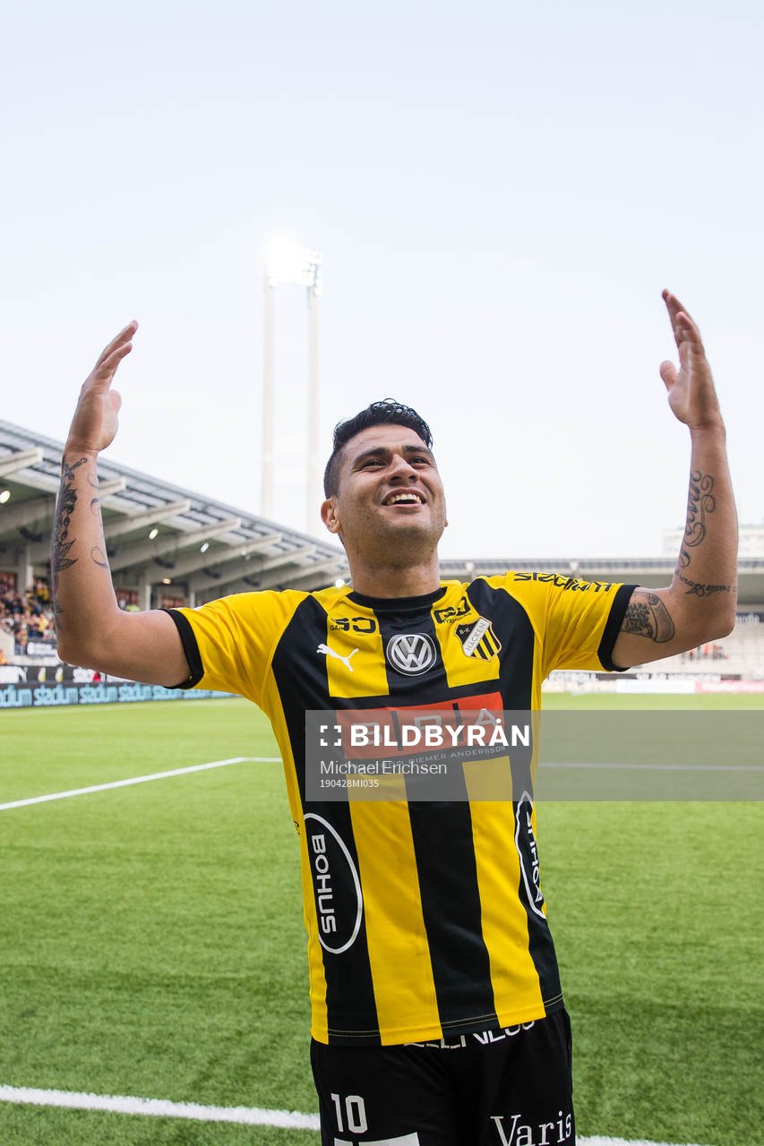 Häckens Paulinho jublar