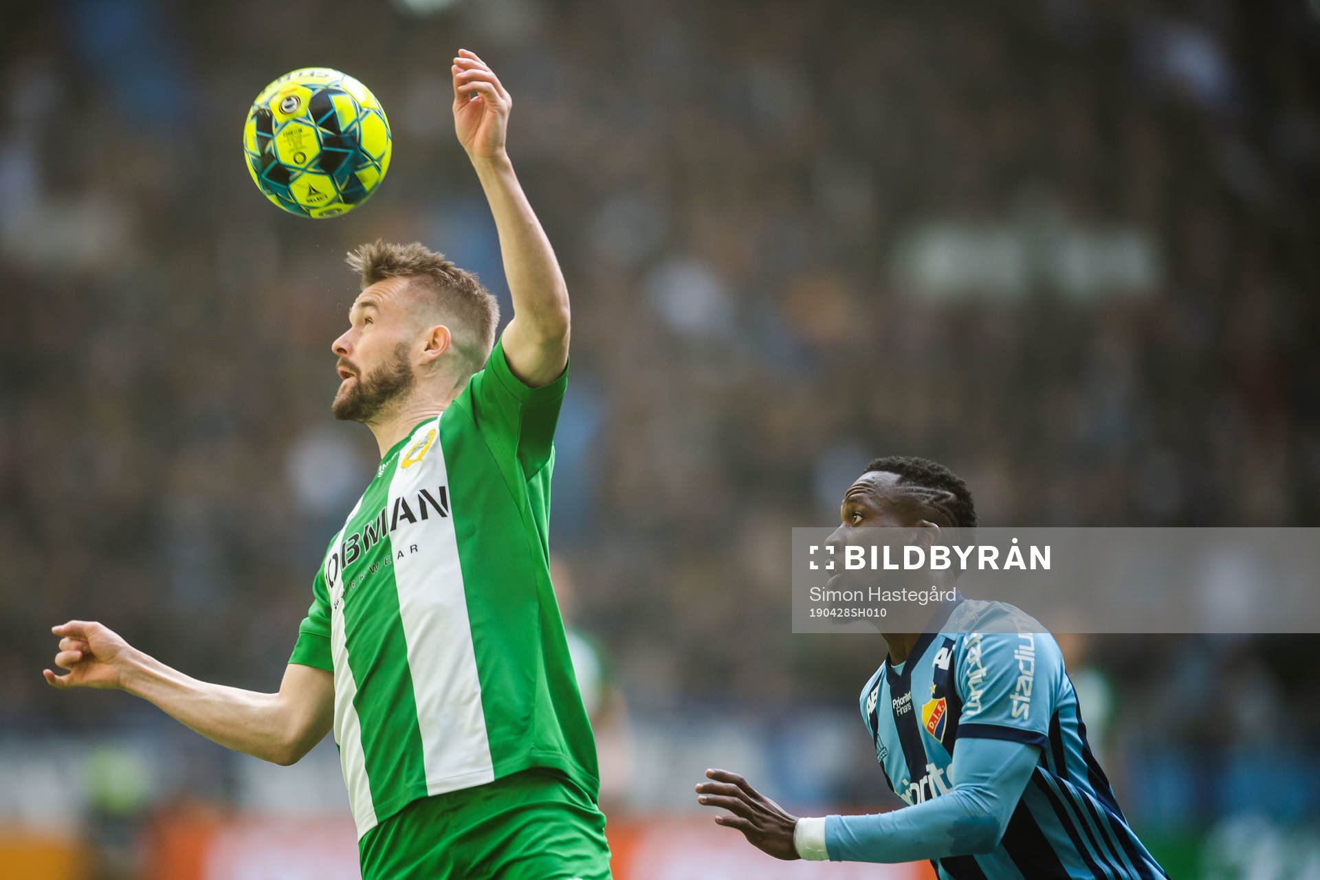 Hammarbys Dennis Widgren och Djurgårdens Mohamed Buya Turay
