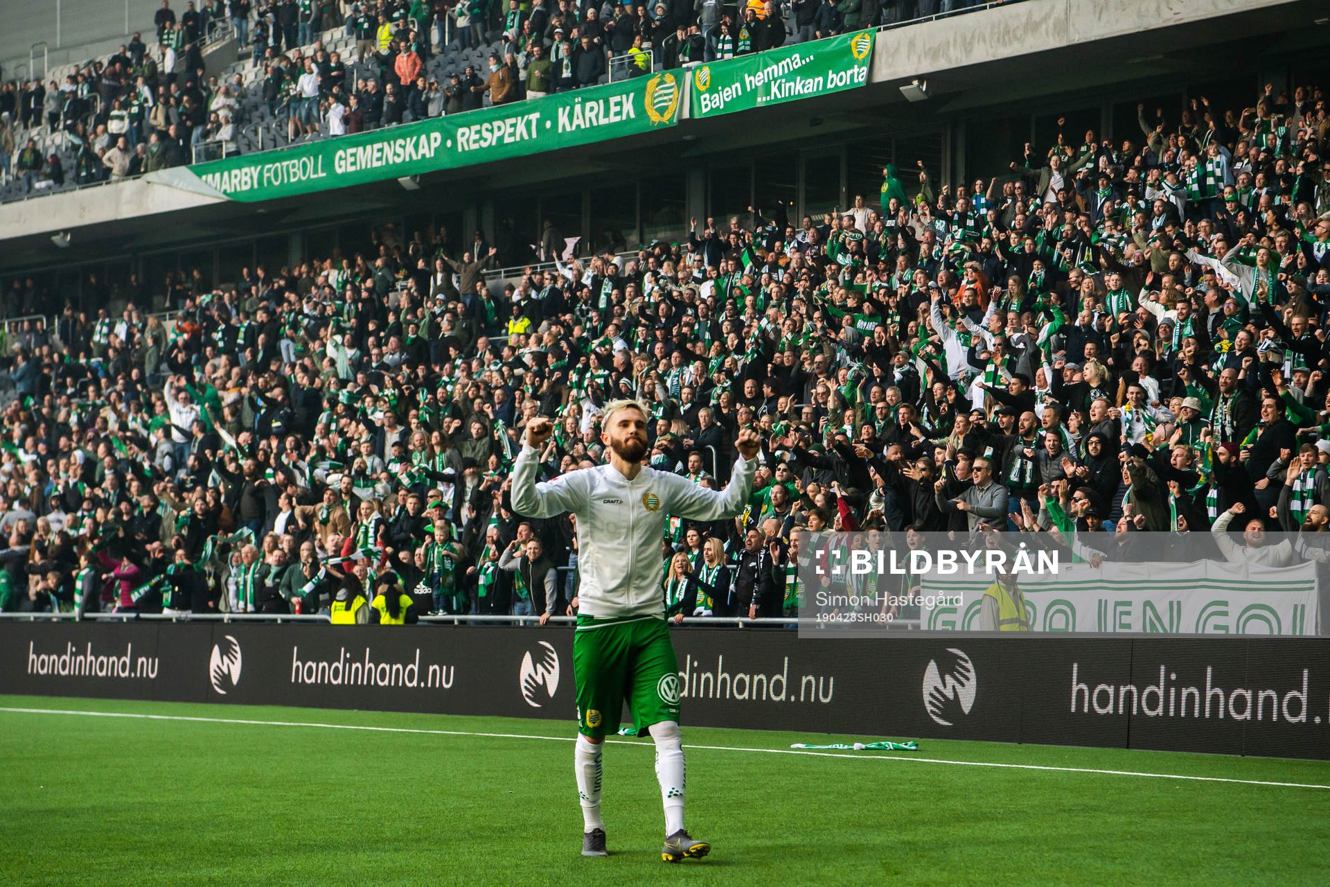 Hammarbys Simon Sandberg jublar