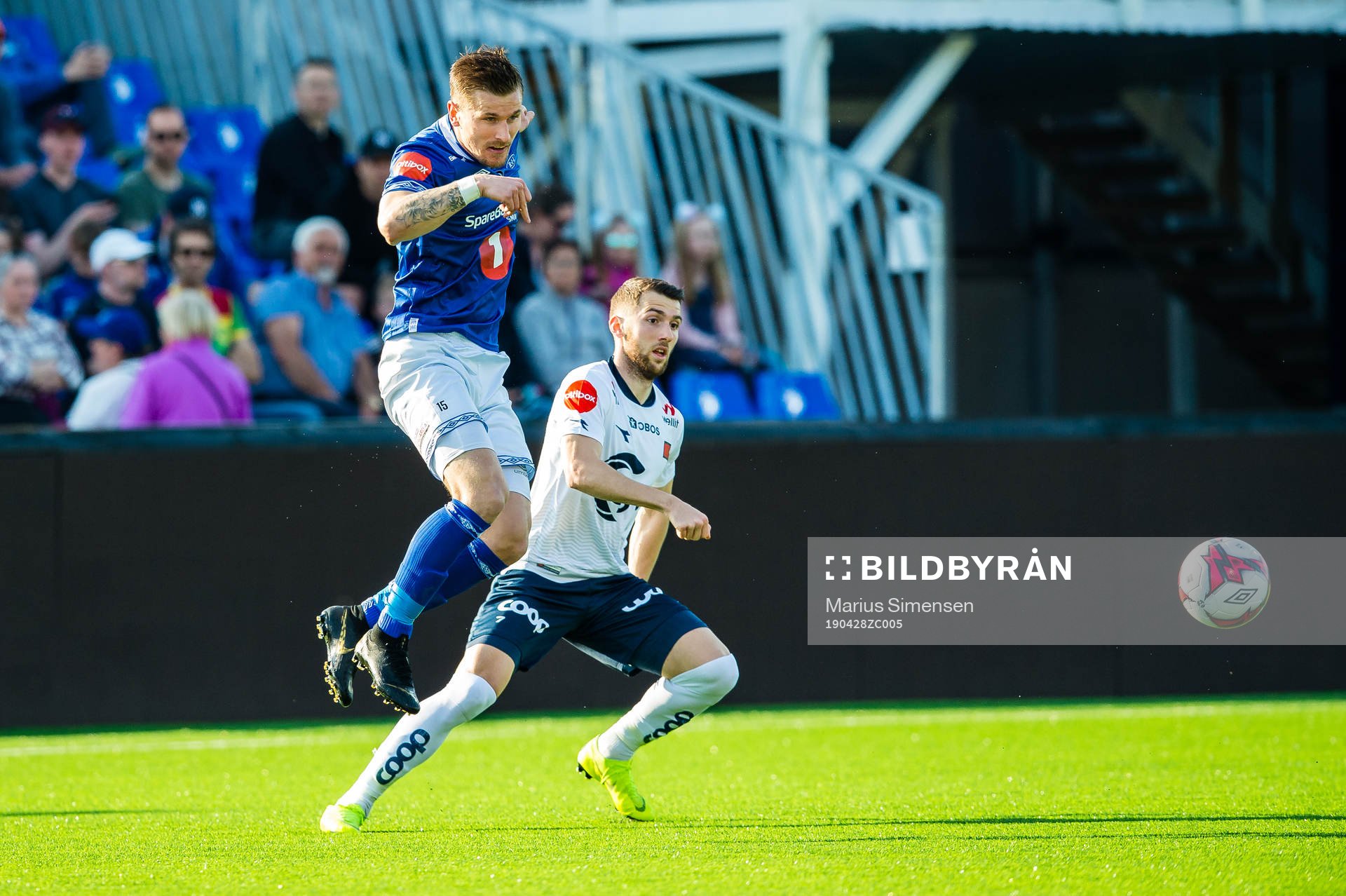 Erik Tønne of Ranheim and Zymer Bytyqi of Viking