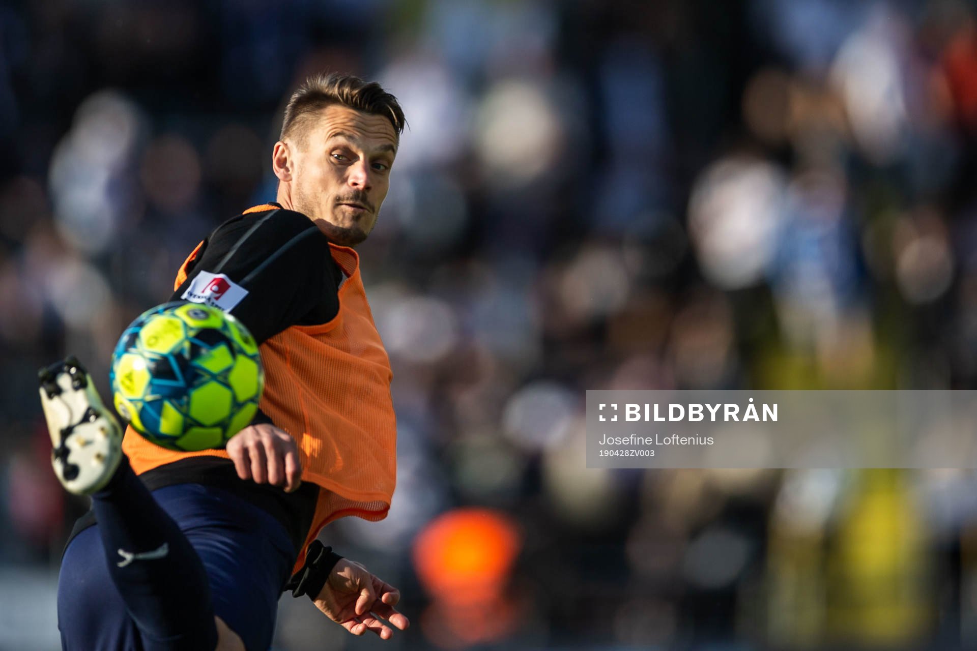 Malmö FFs Markus Rosenberg värmer upp
