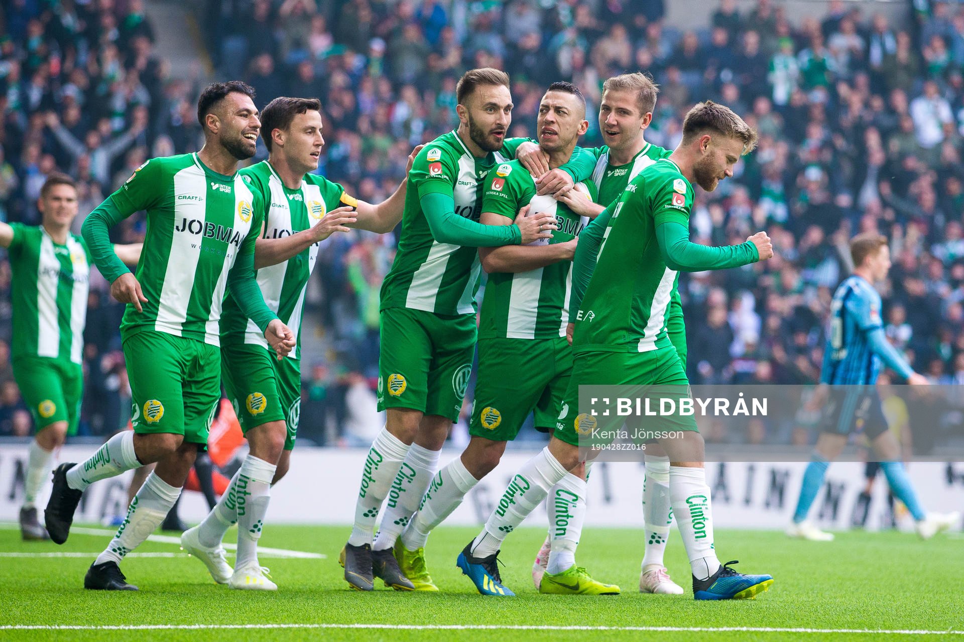 Hammarbys Nikola Djurdjic jublar efter 1-0 under fotbollsmatchen i Allsvenskan mellan Hammarby och Djurgården den 28 april 2019 i Stockholm.