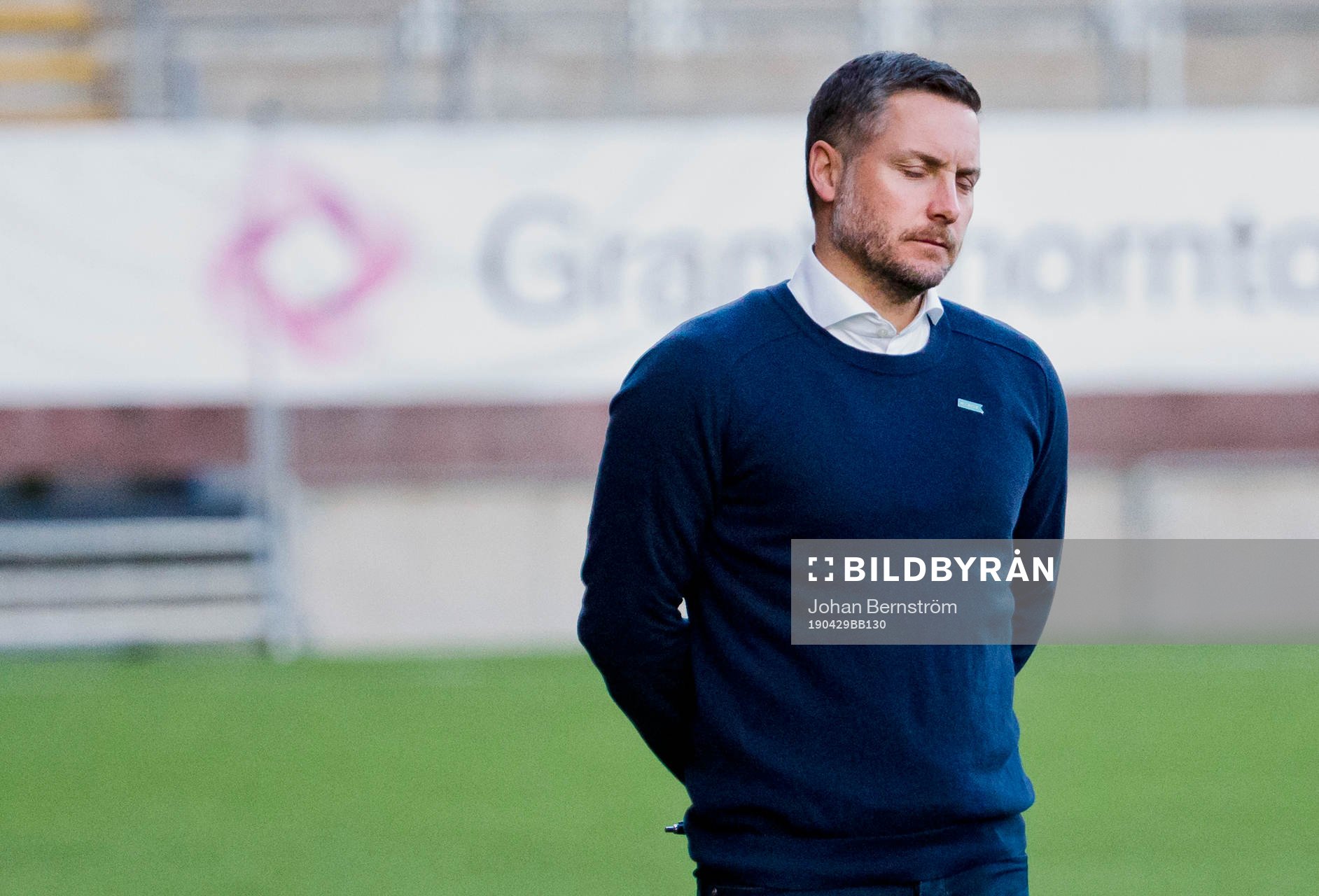 Örebros tränare Axel Kjäll deppar