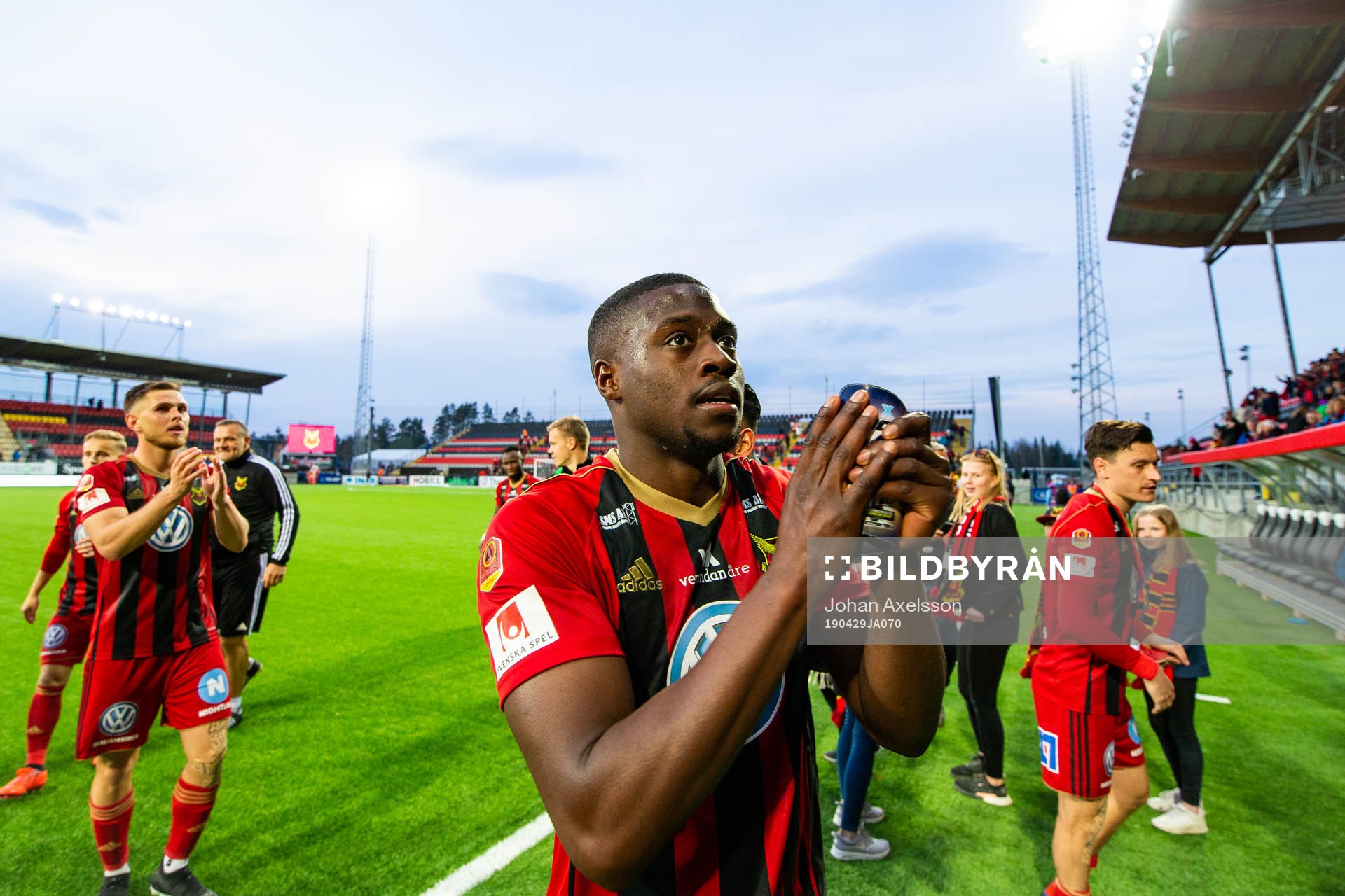Östersunds Isak Ssali Ssewankambo jublar
