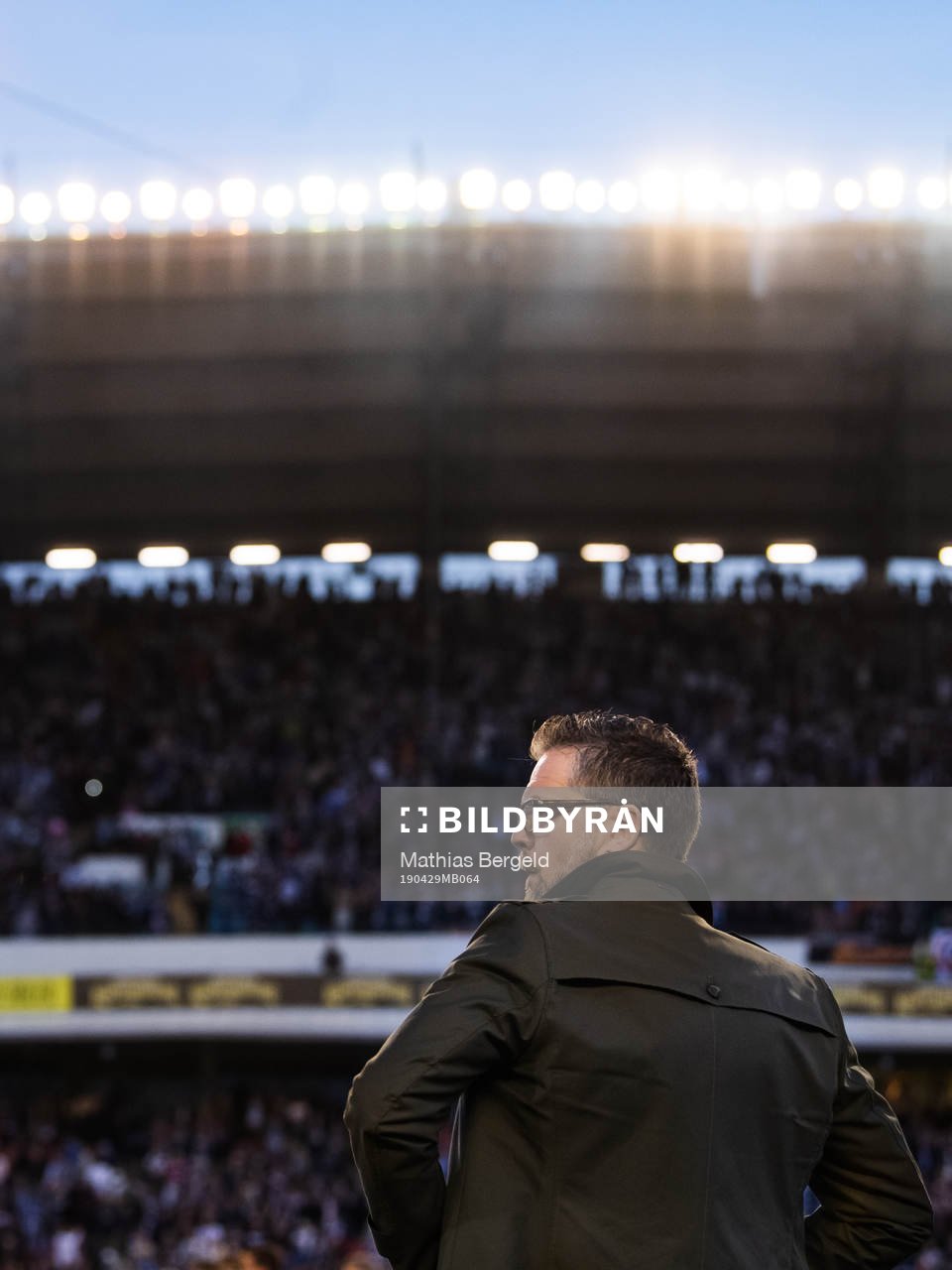 s tränare Rikard Norling deppar