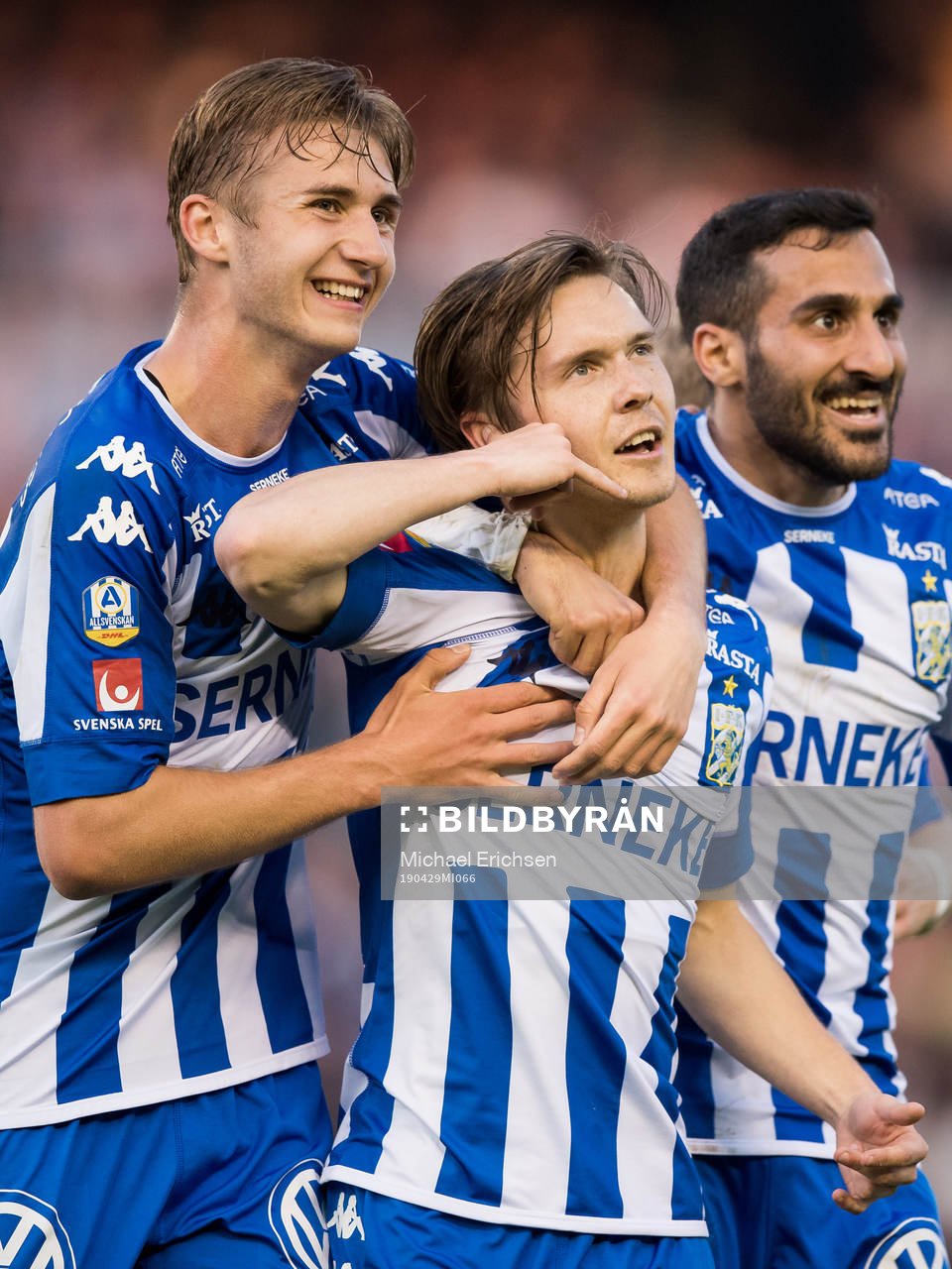 IFK Göteborgs Patrik Karlsson Lagemyr jublar ihop med