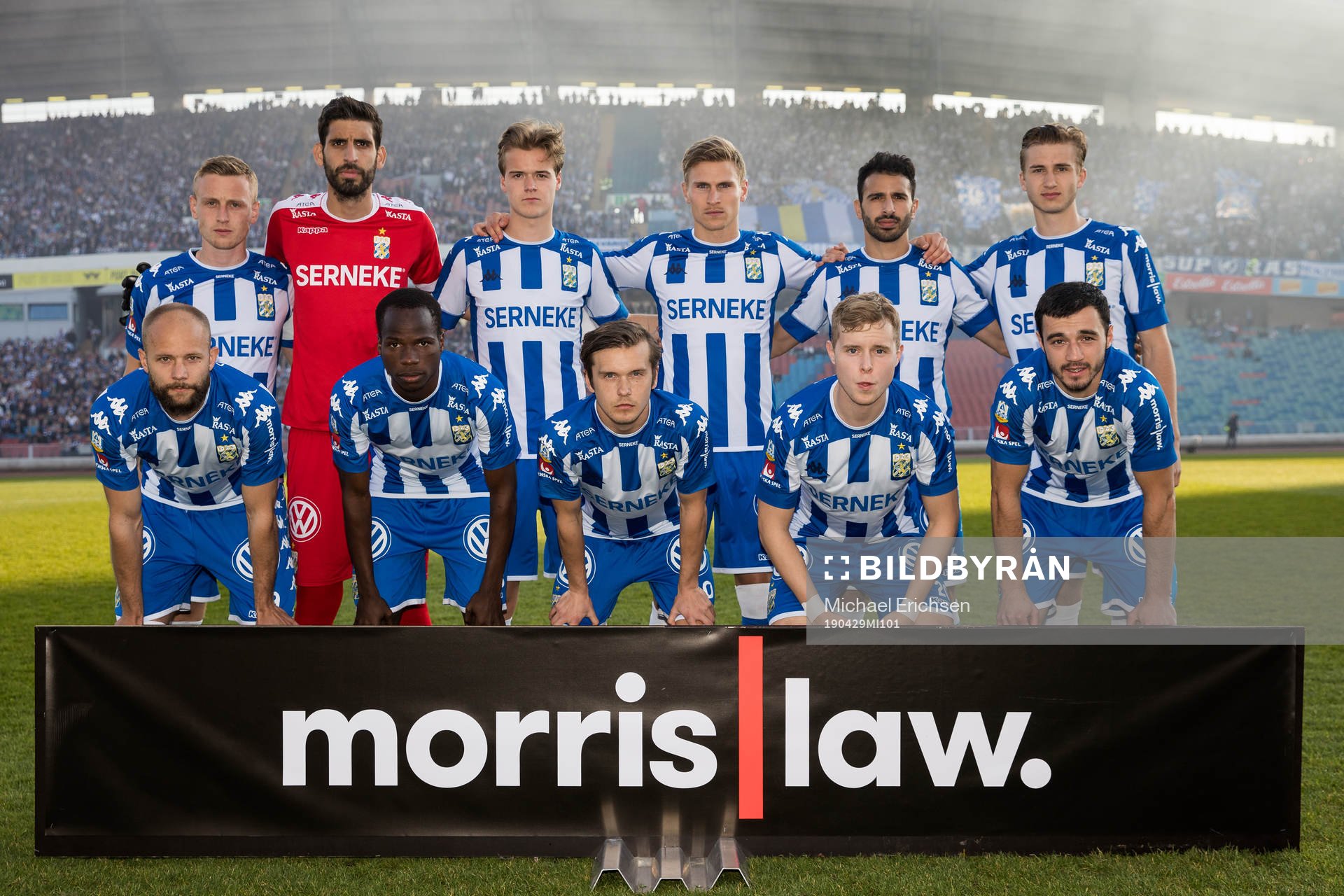 IFK Göteborgs startelva uppe fr.v. Sebastian Ohlsson,