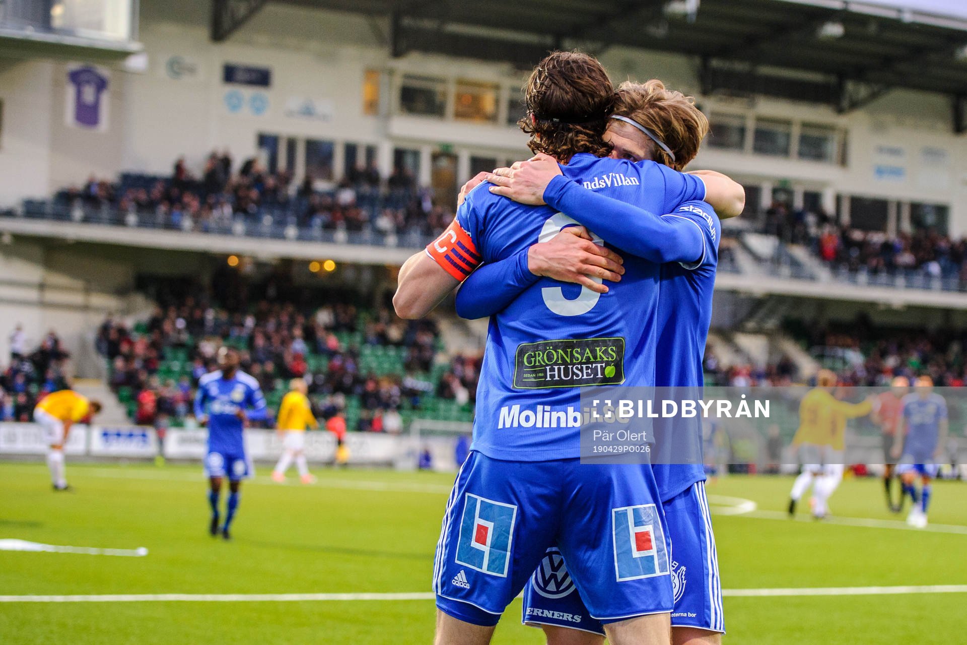 Sundsvalls Linus Hallenius jublar